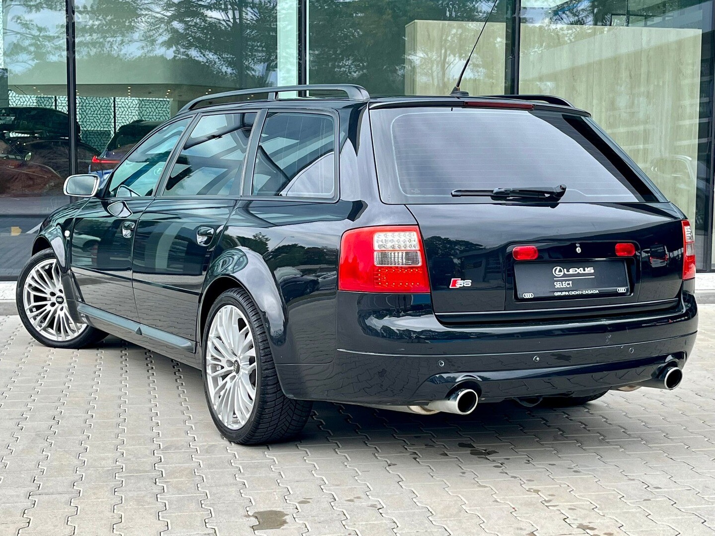 Audi S6