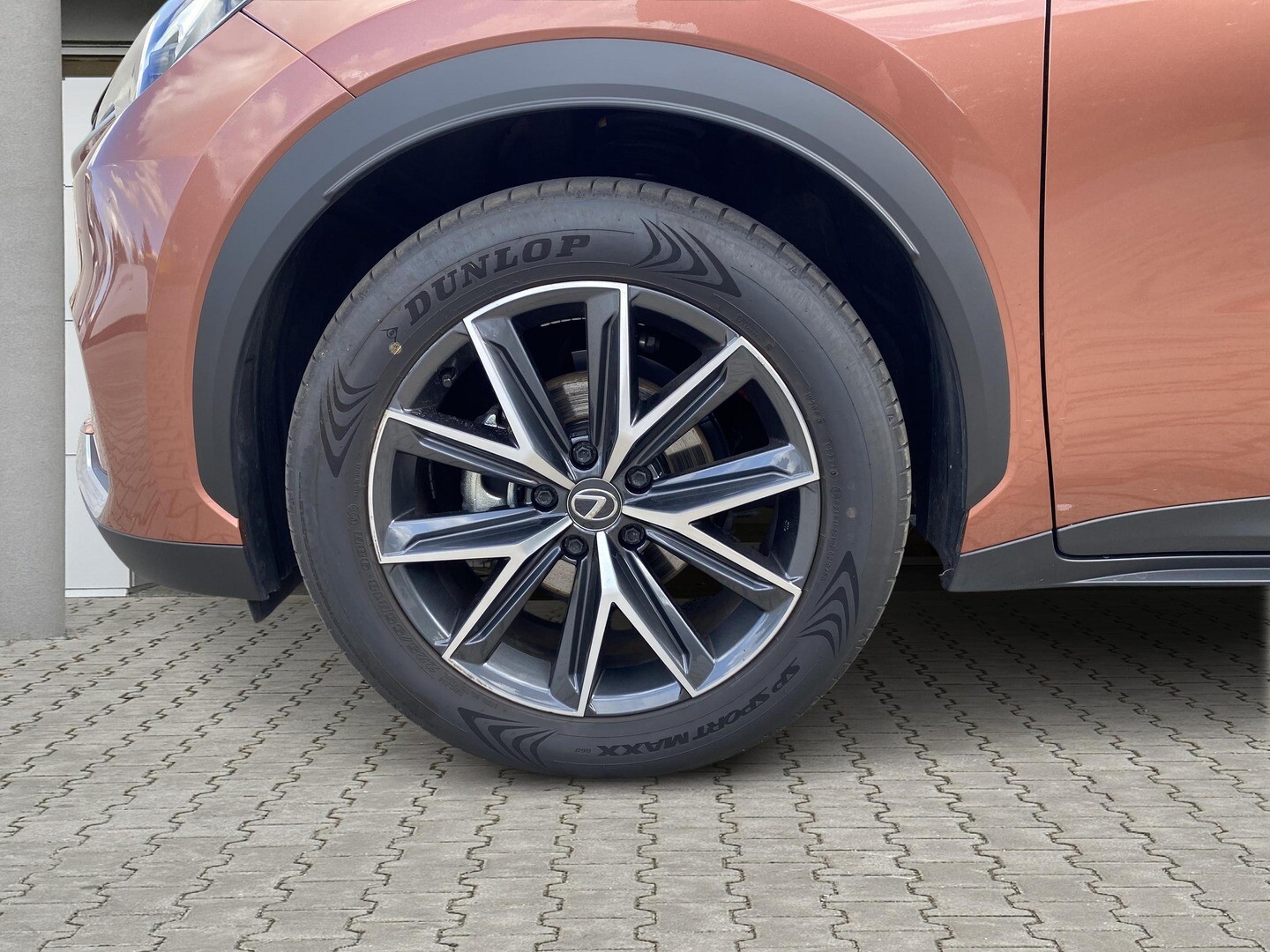 Lexus LBX
