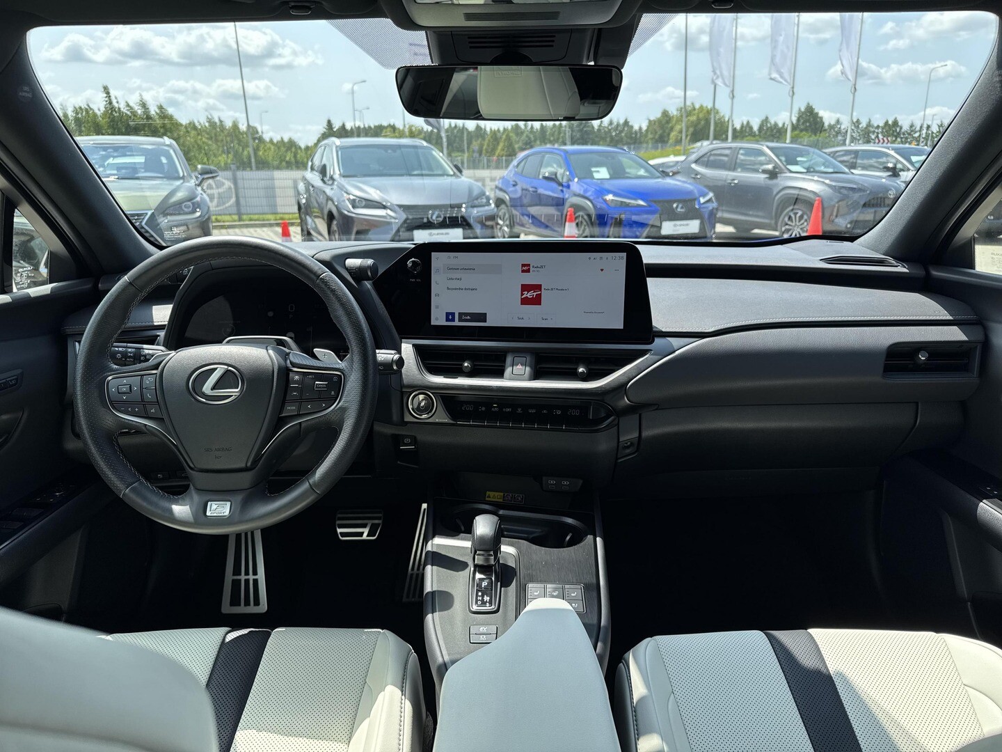 Lexus UX
