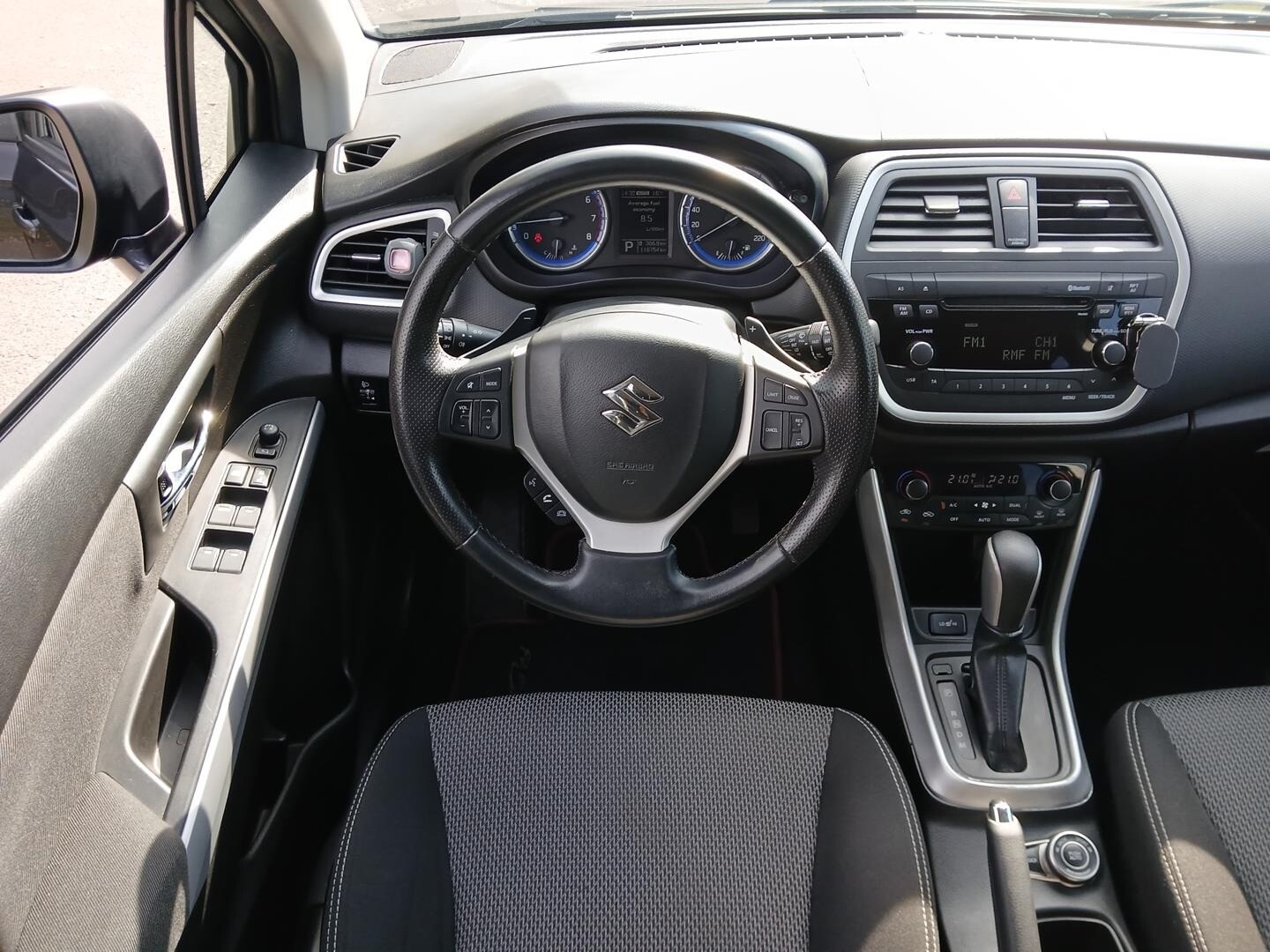 Suzuki SX4