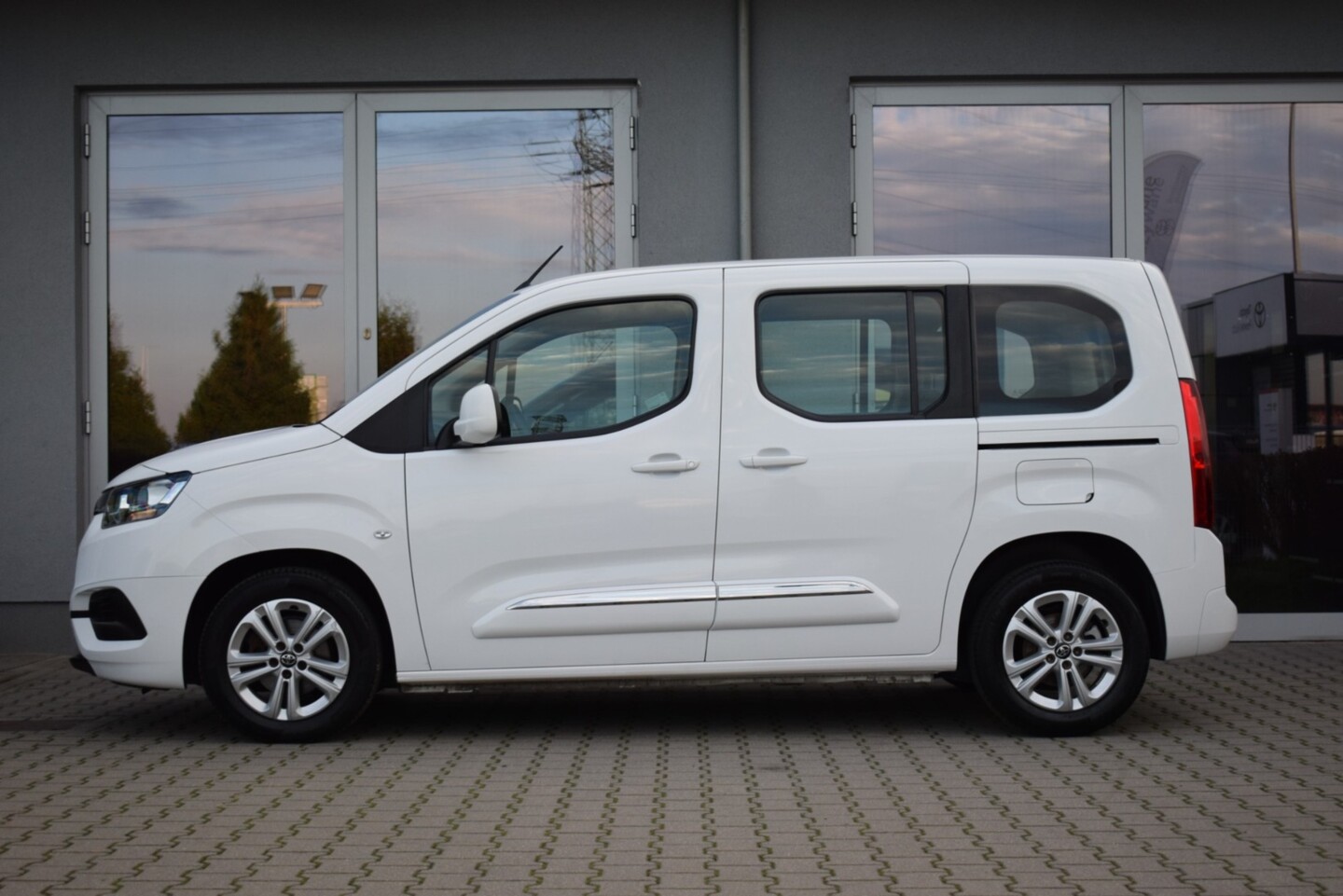 Toyota PROACE CITY VERSO