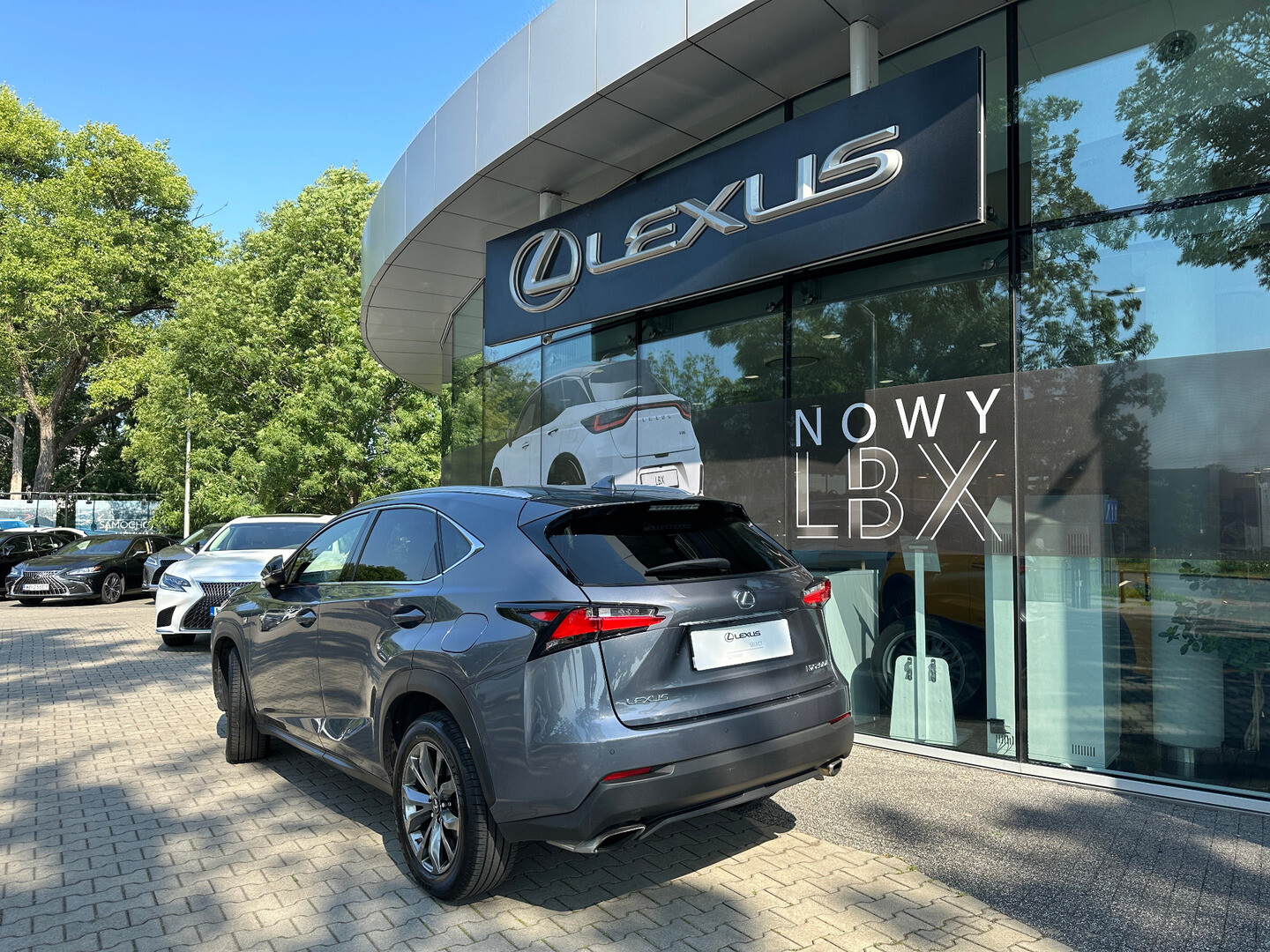 Lexus NX