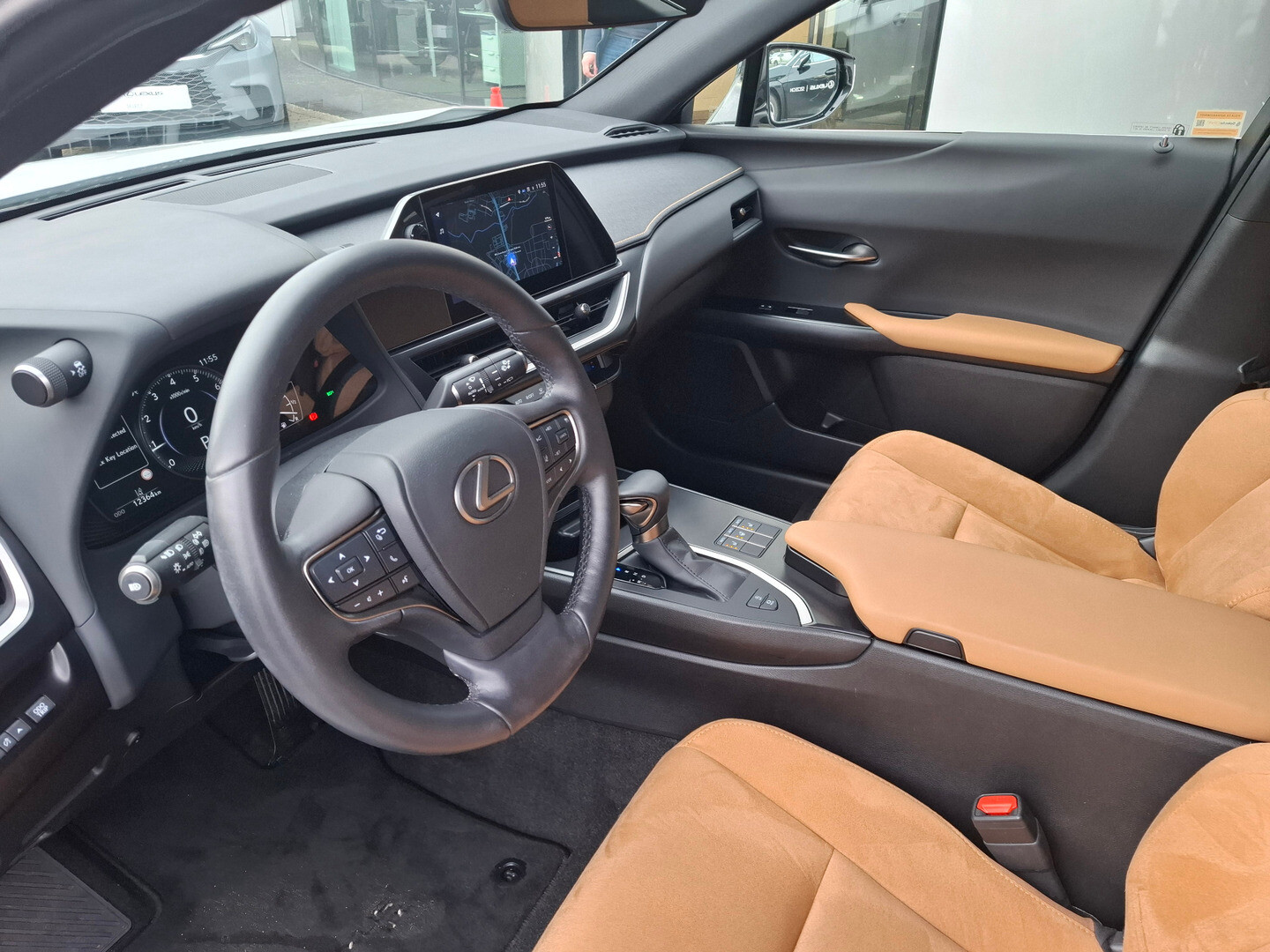Lexus UX
