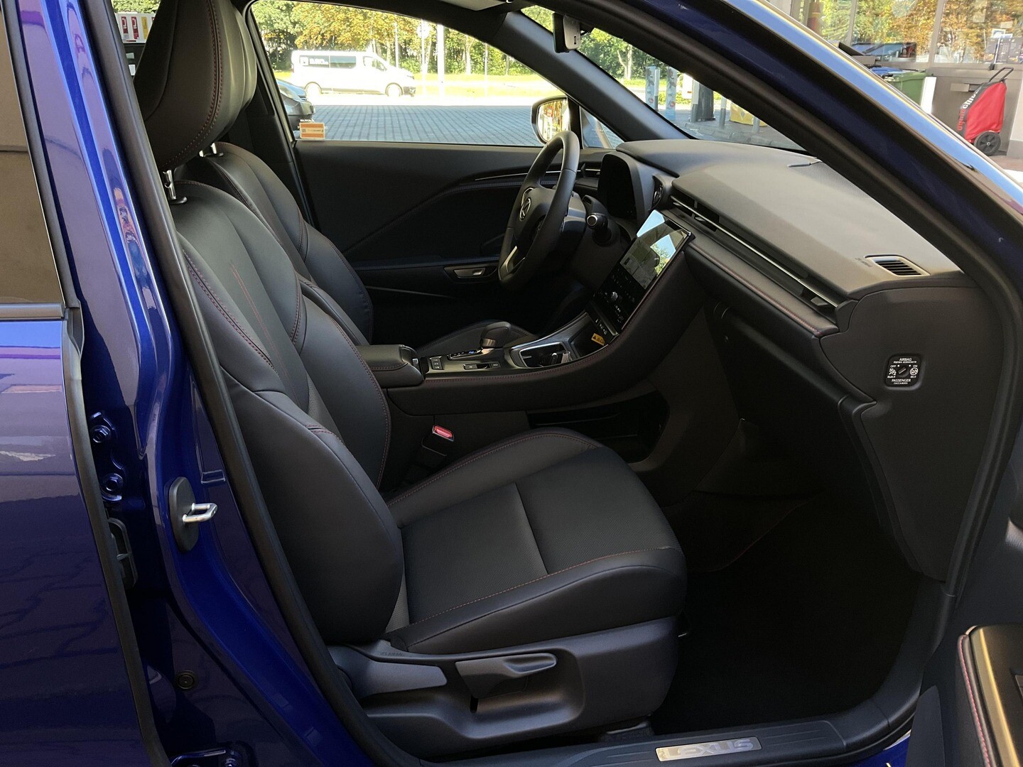 Lexus LBX