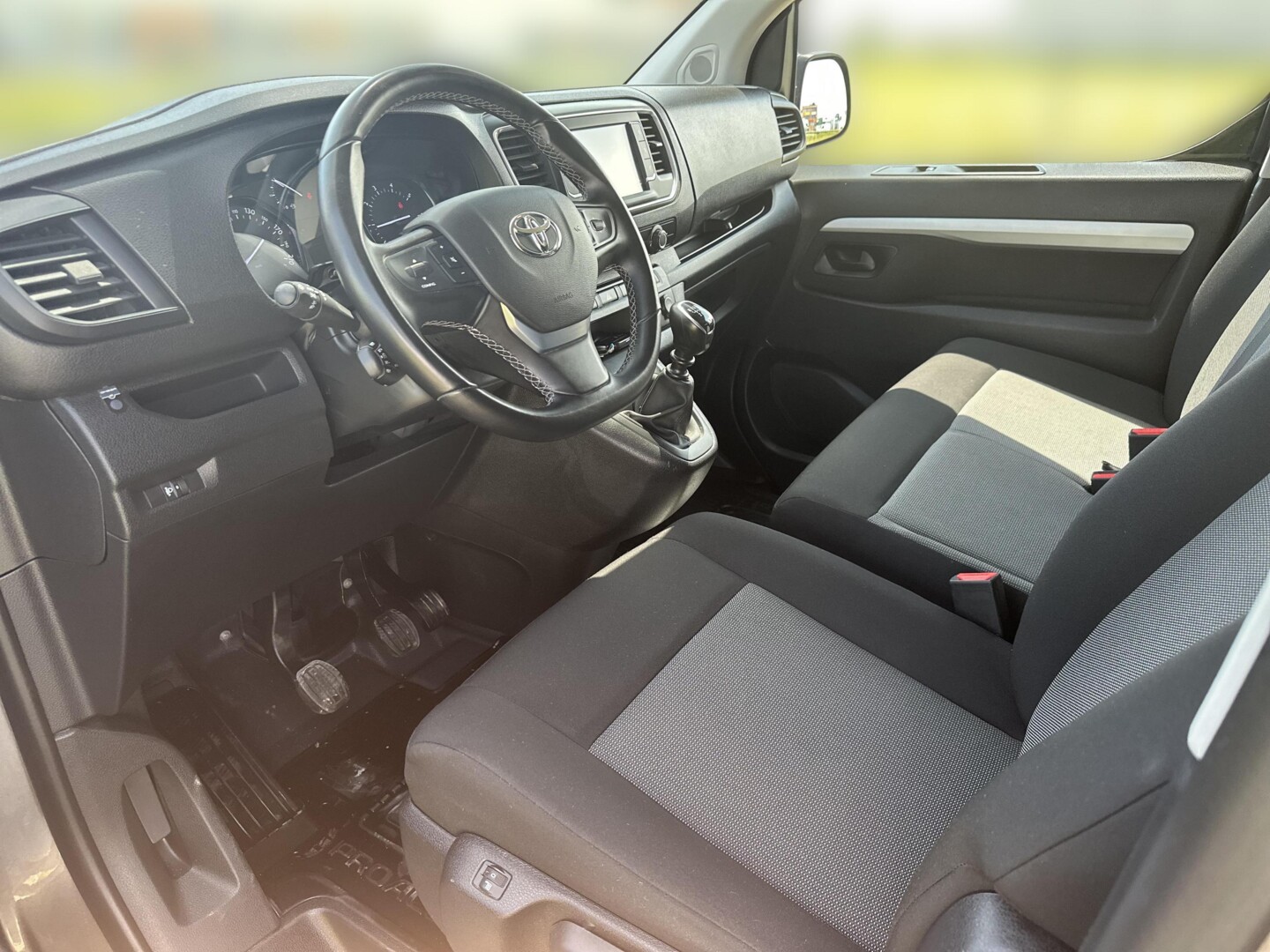 Toyota PROACE