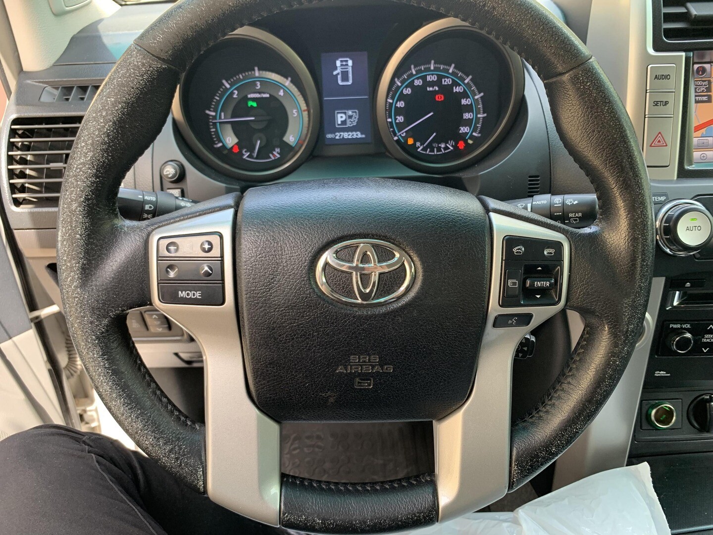 Toyota Land Cruiser