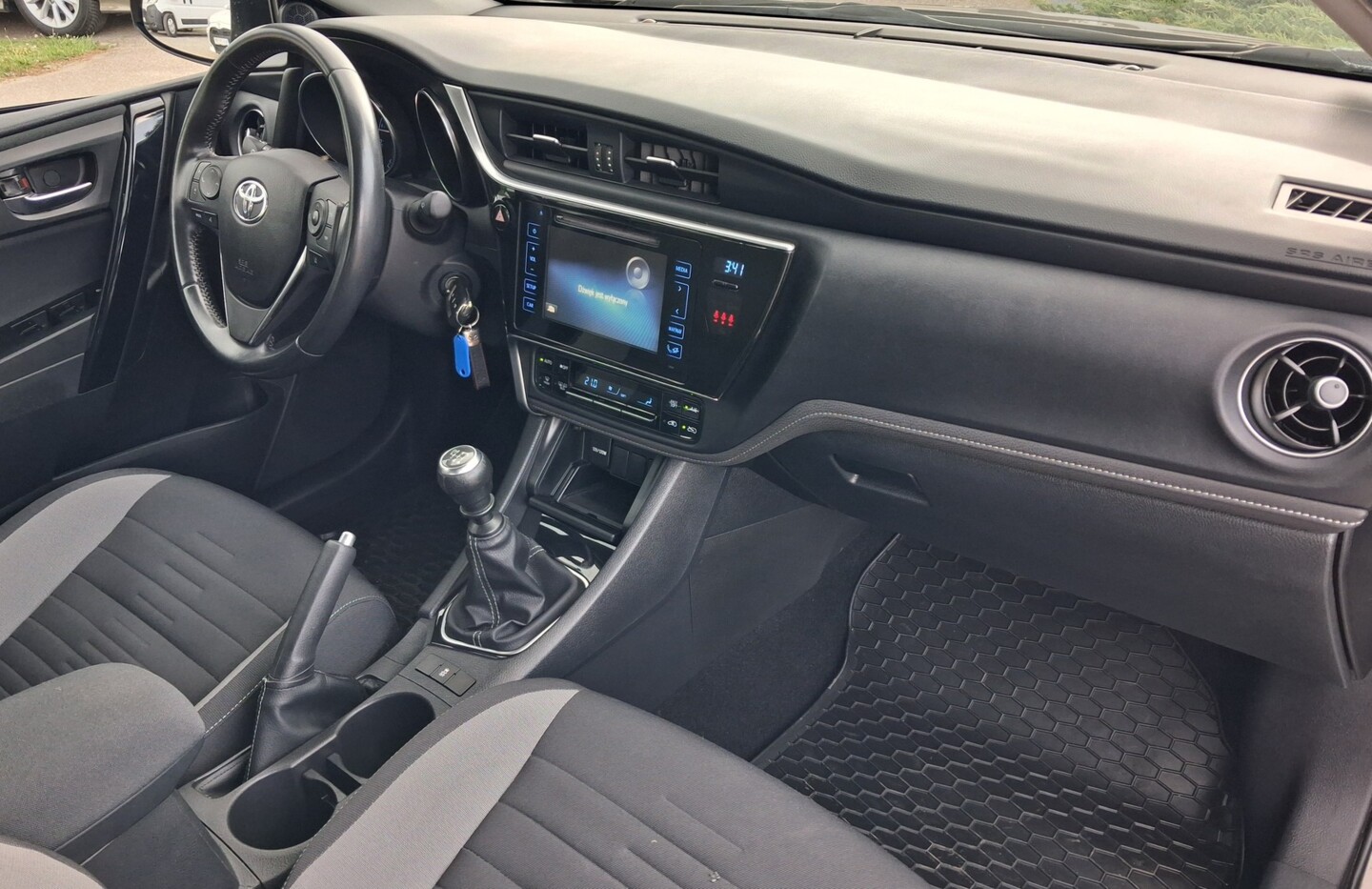 Toyota Auris