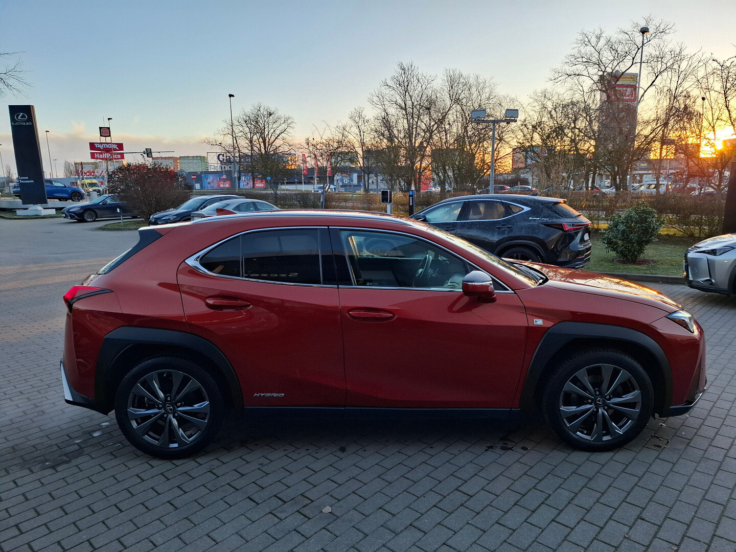 Lexus UX