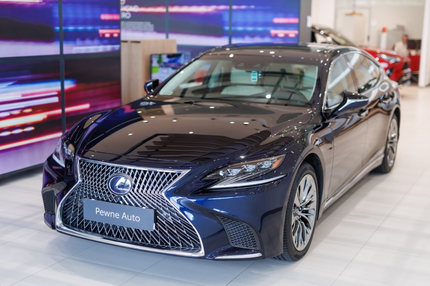 Lexus LS