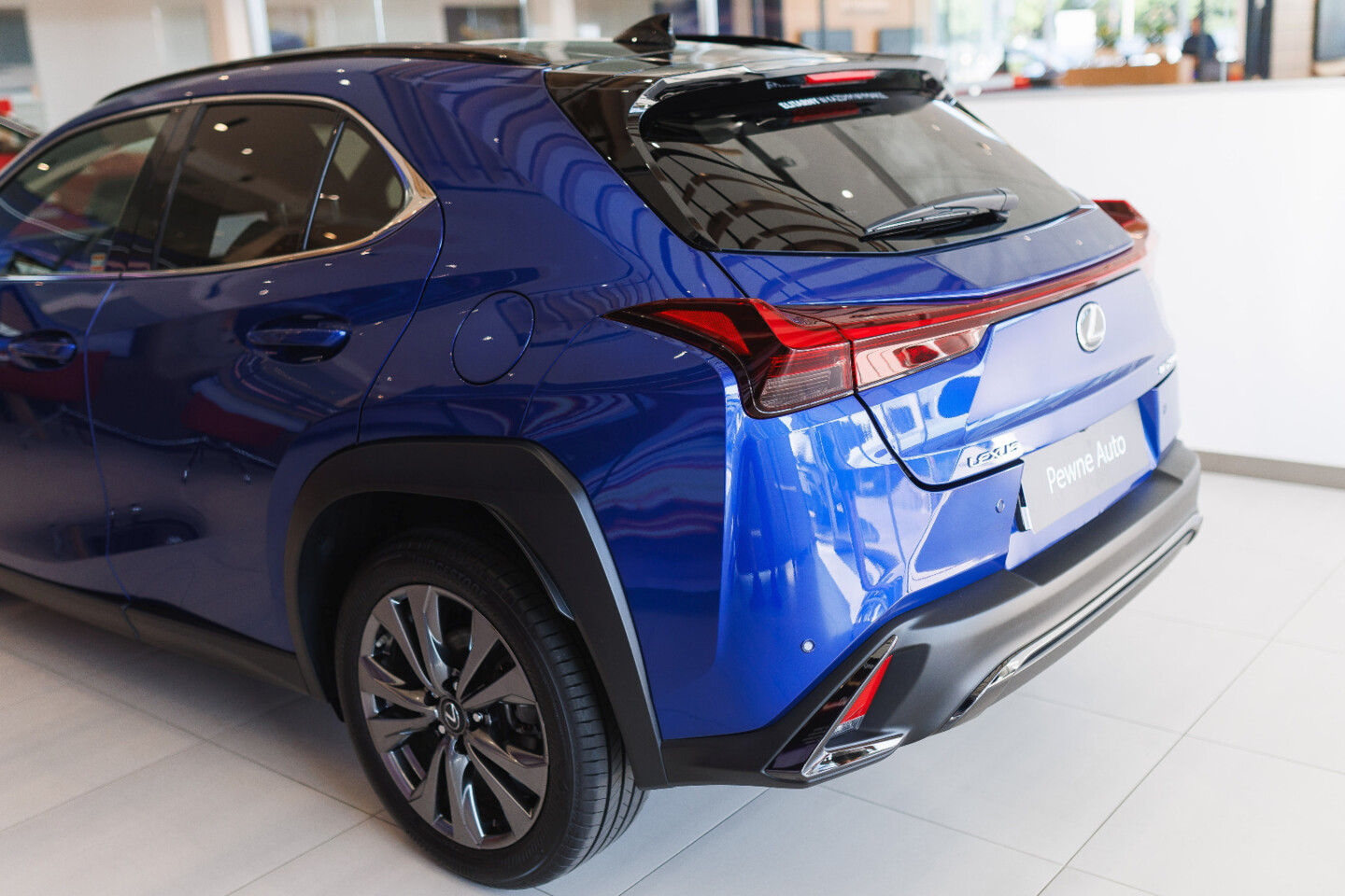 Lexus UX