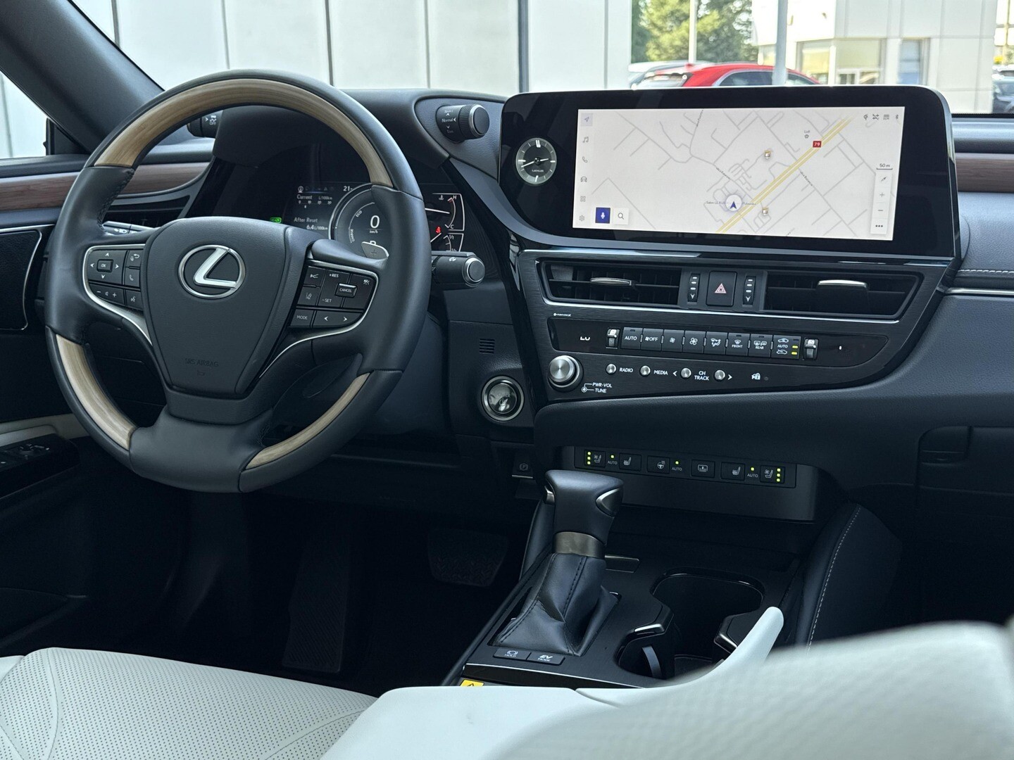Lexus ES