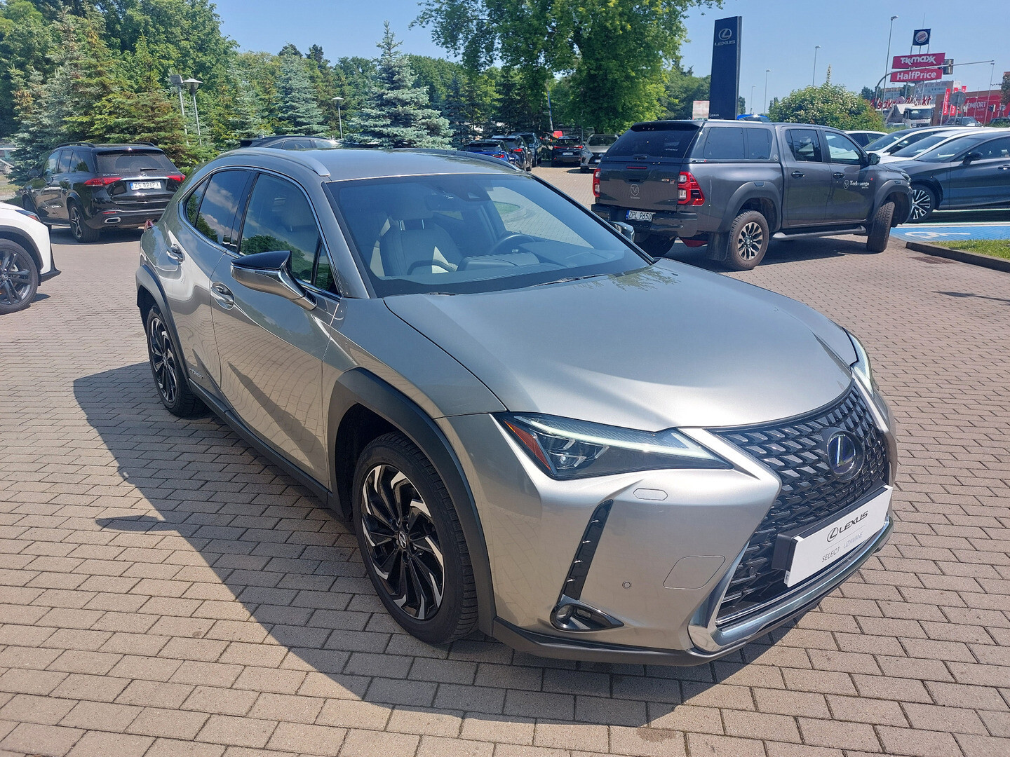 Lexus UX