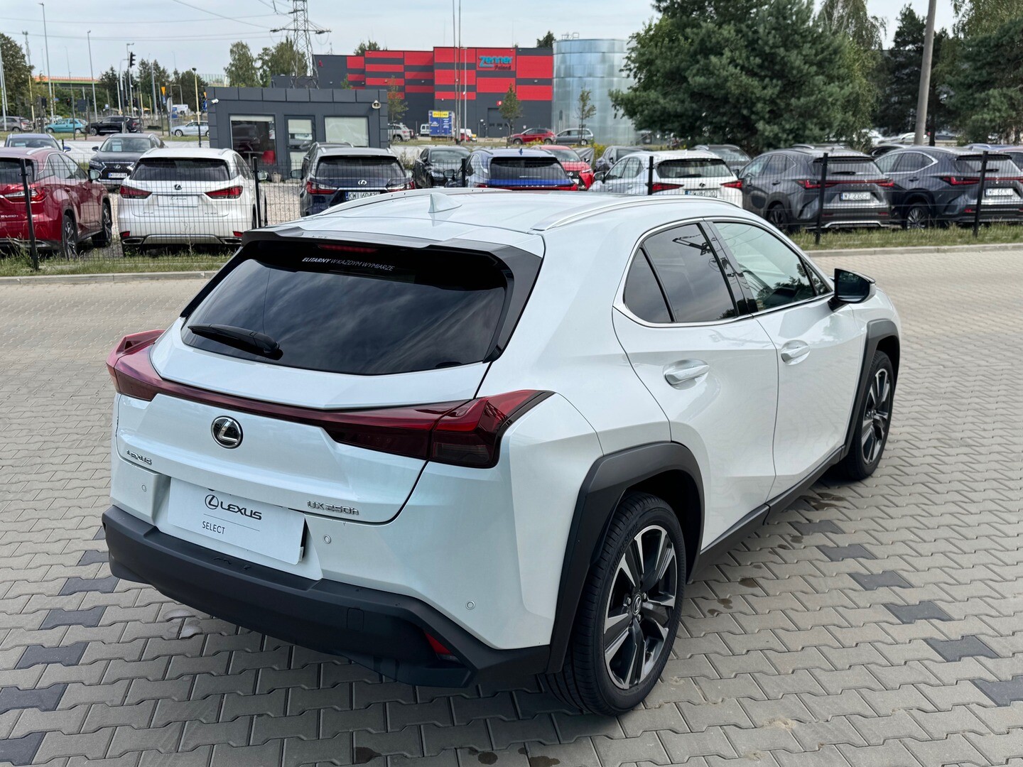 Lexus UX