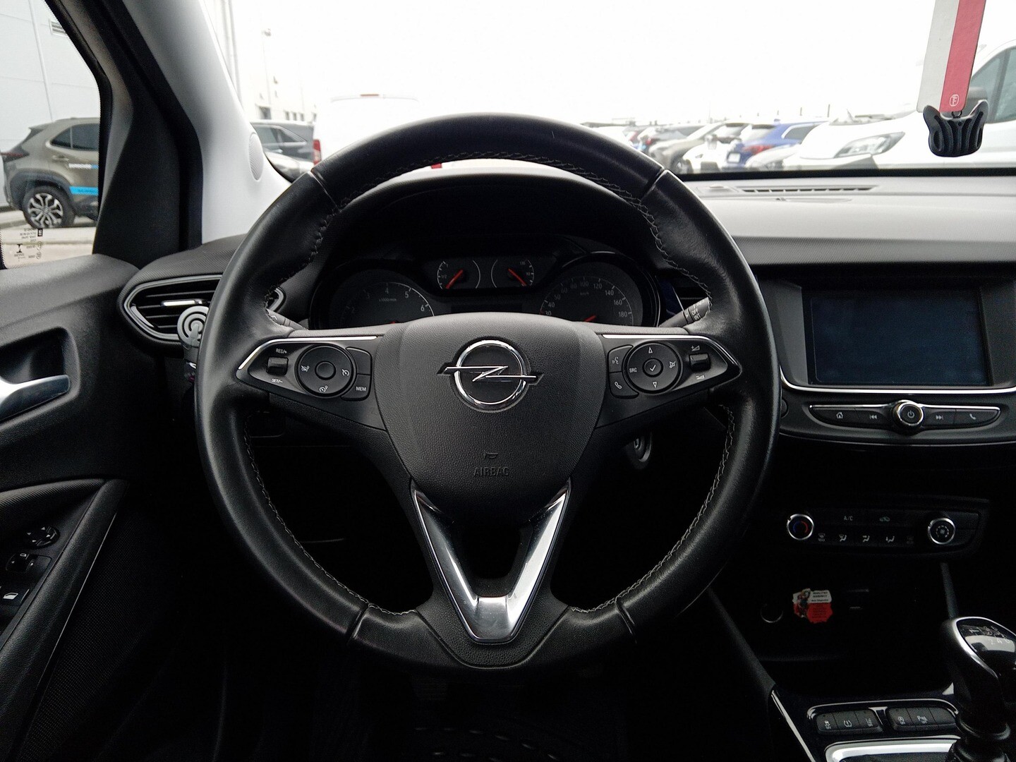 Opel Crossland X