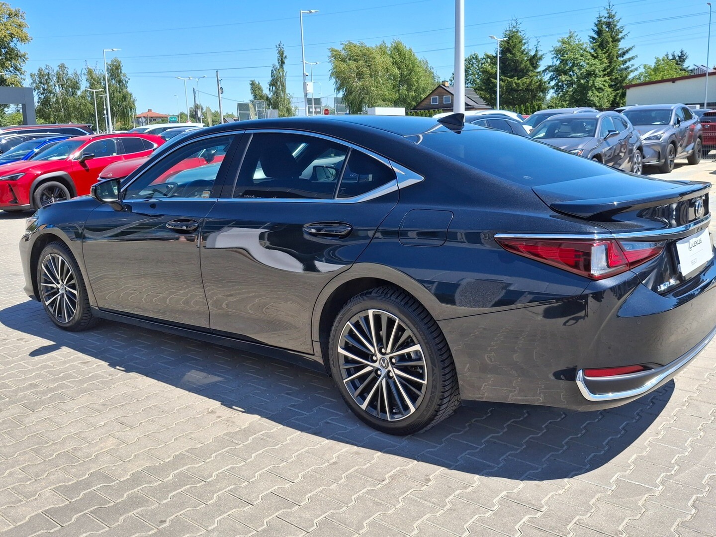 Lexus ES