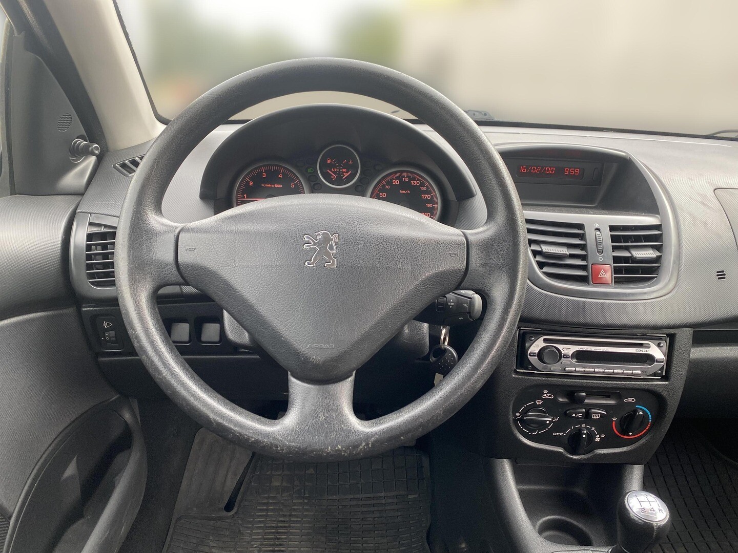 Peugeot 206 plus