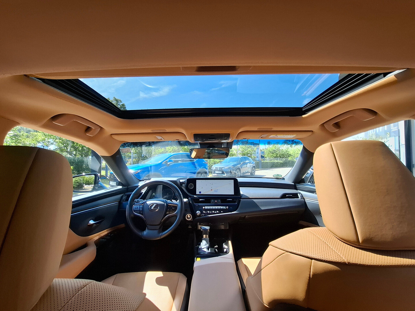 Lexus ES