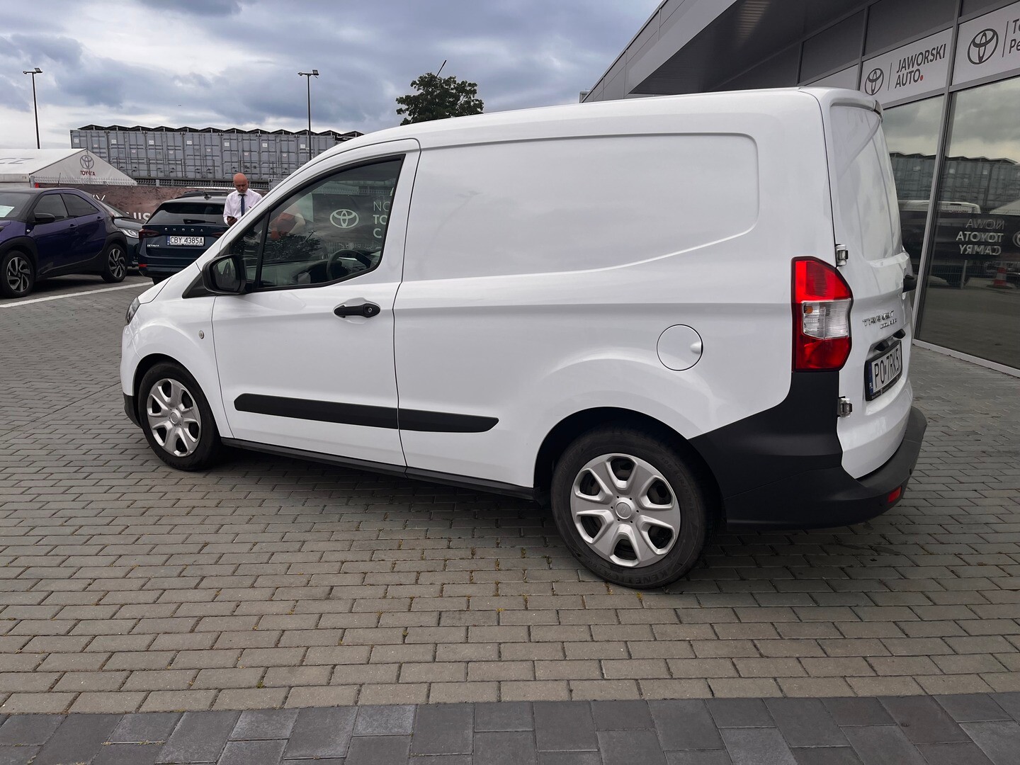 Ford Transit Courier