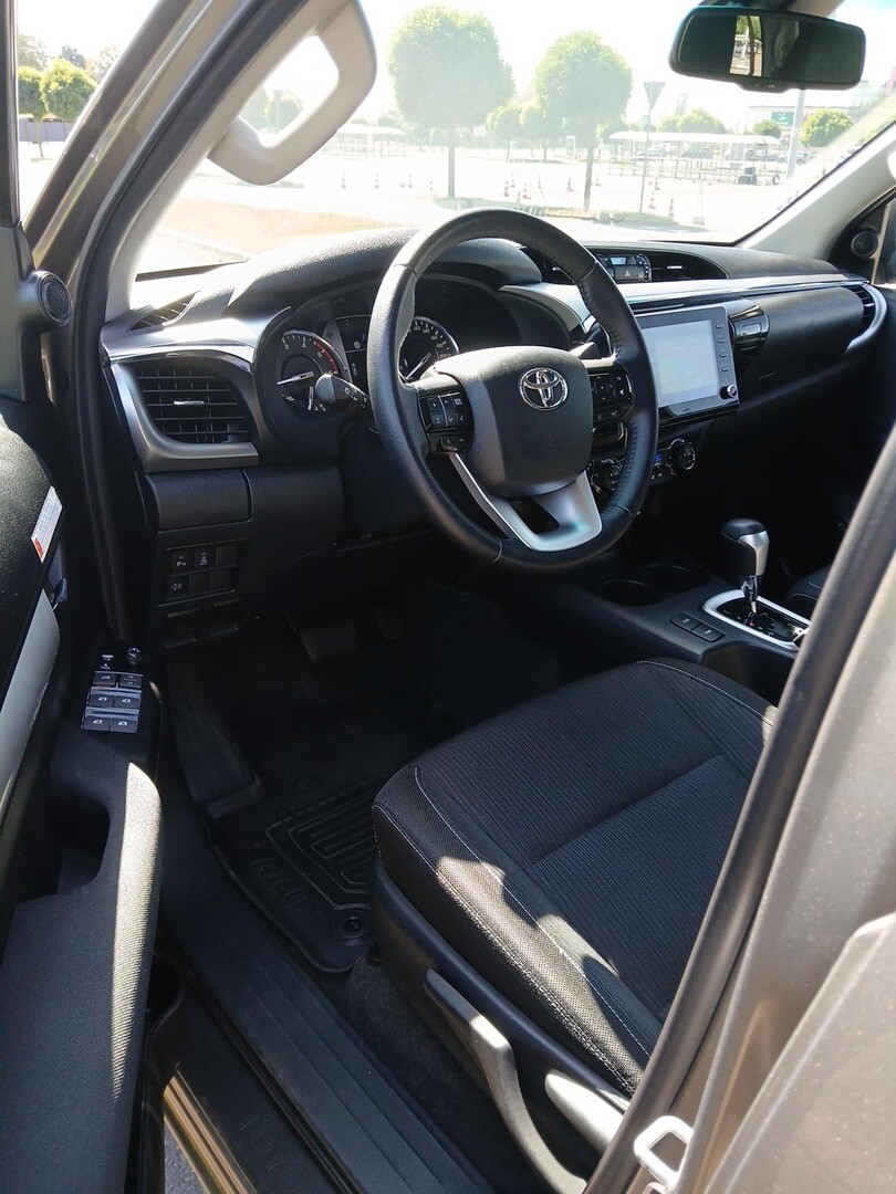 Toyota Hilux