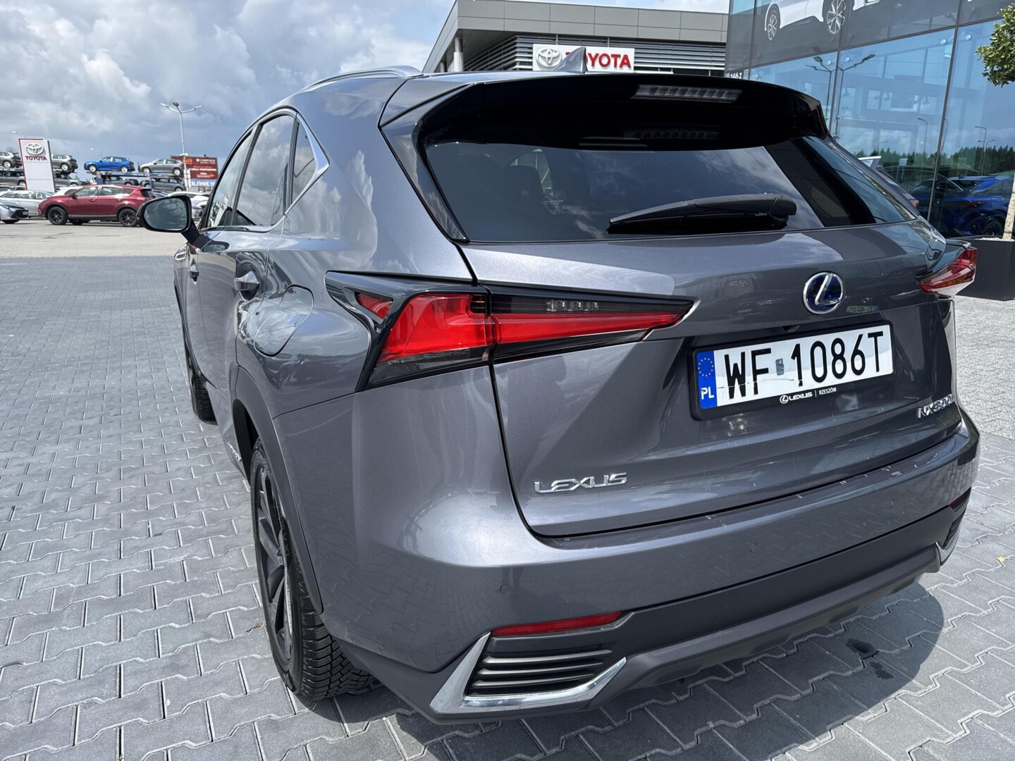 Lexus NX