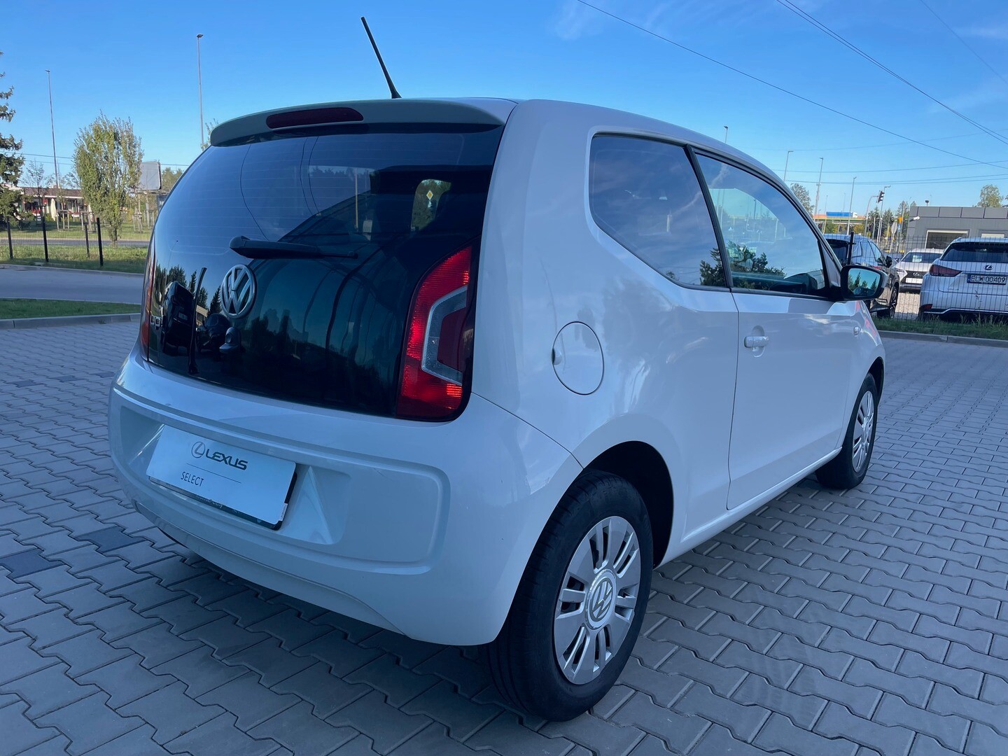 Volkswagen up!
