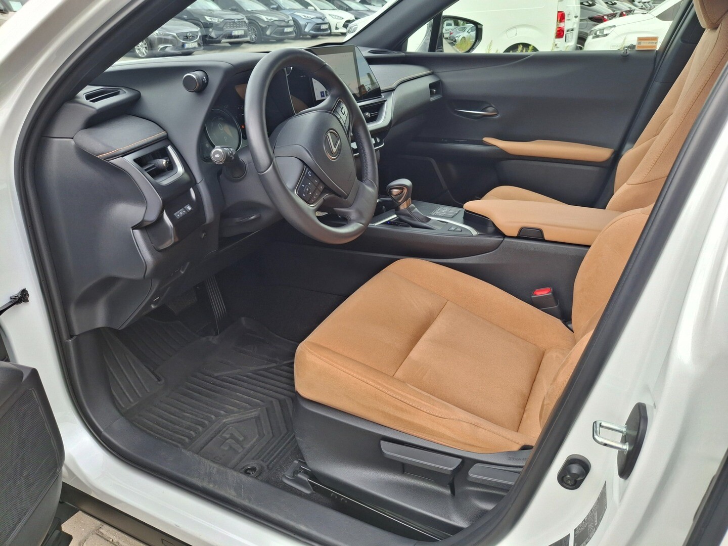 Lexus UX