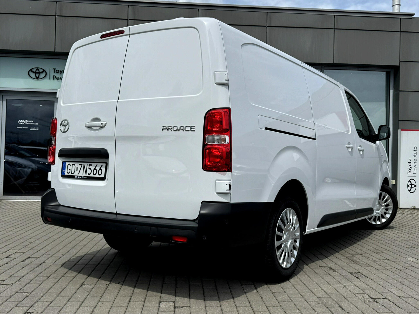 Toyota PROACE