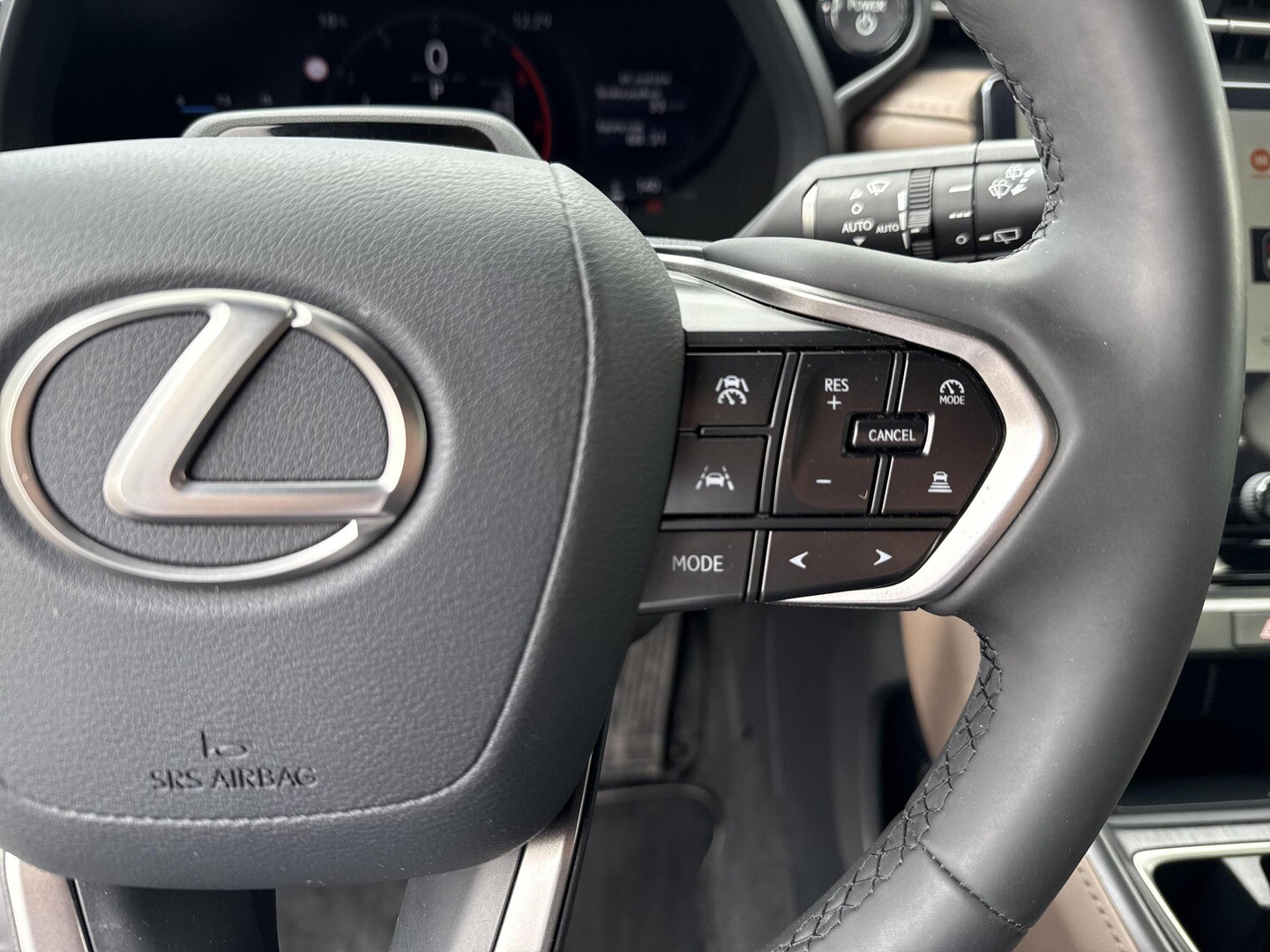 Lexus LBX