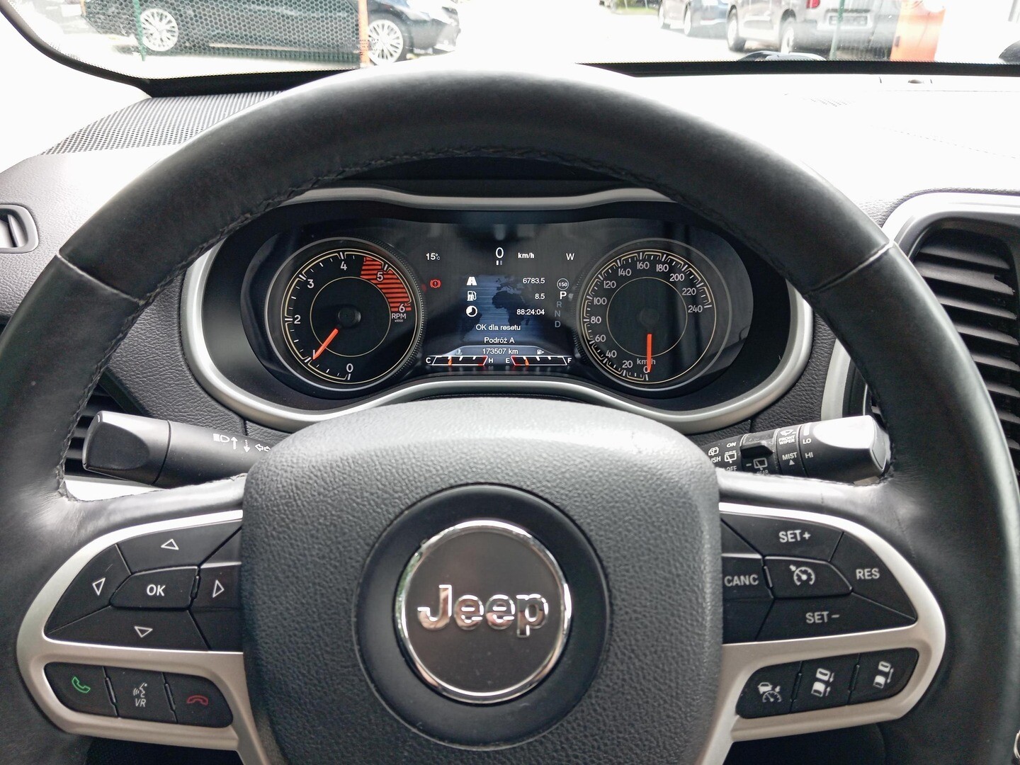 Jeep Cherokee