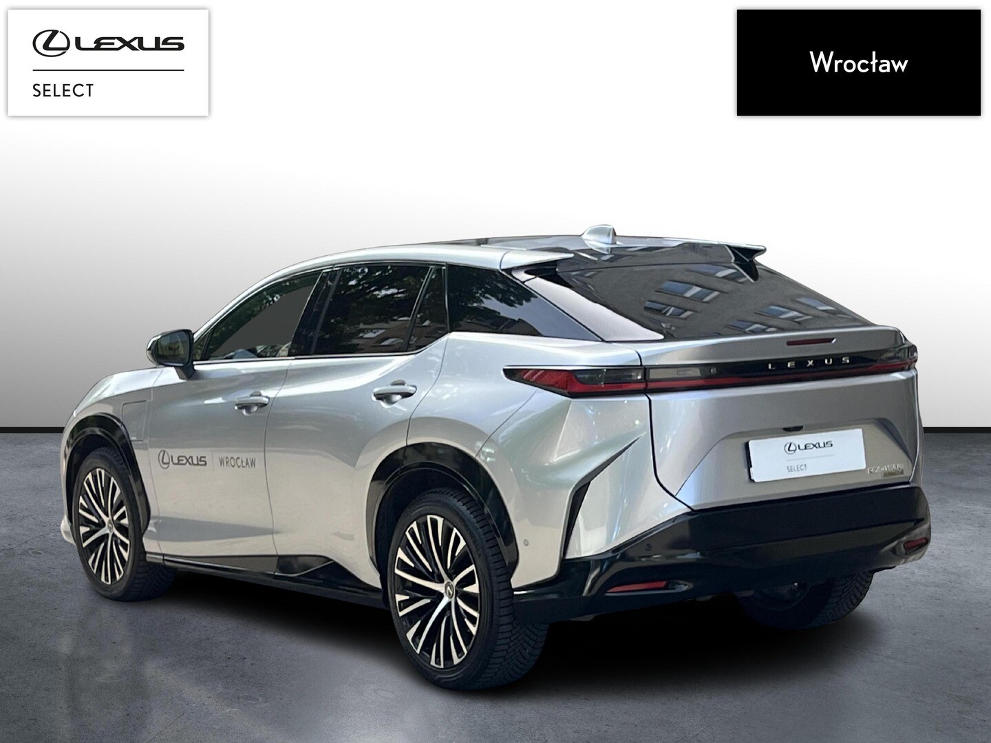 Lexus RZ