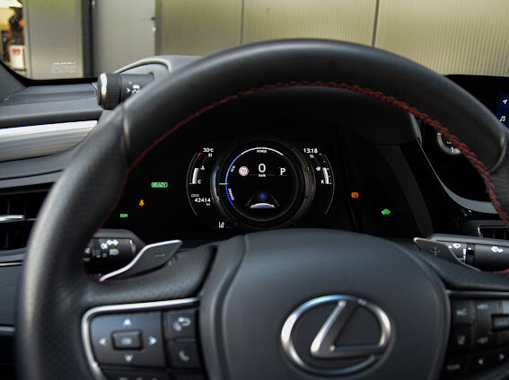 Lexus ES