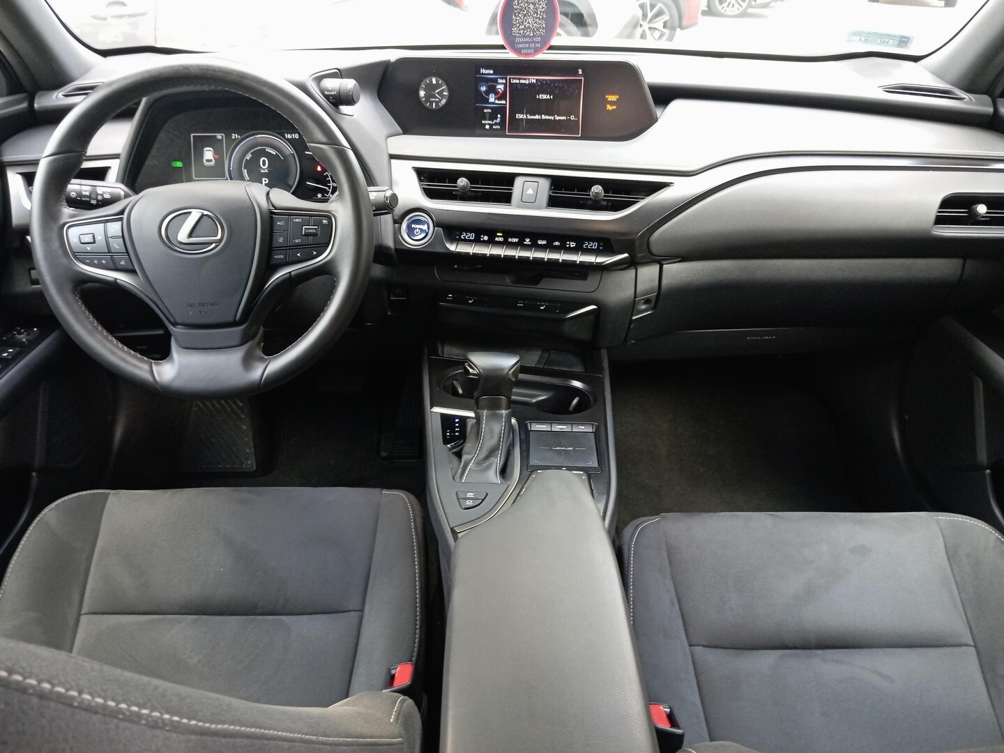 Lexus UX