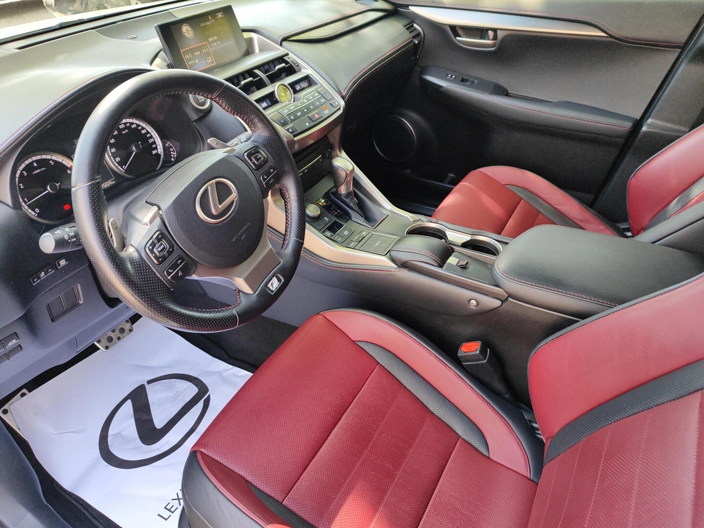 Lexus NX