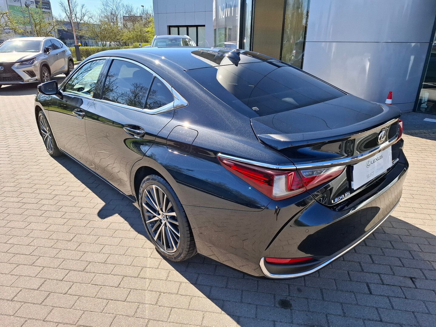 Lexus ES