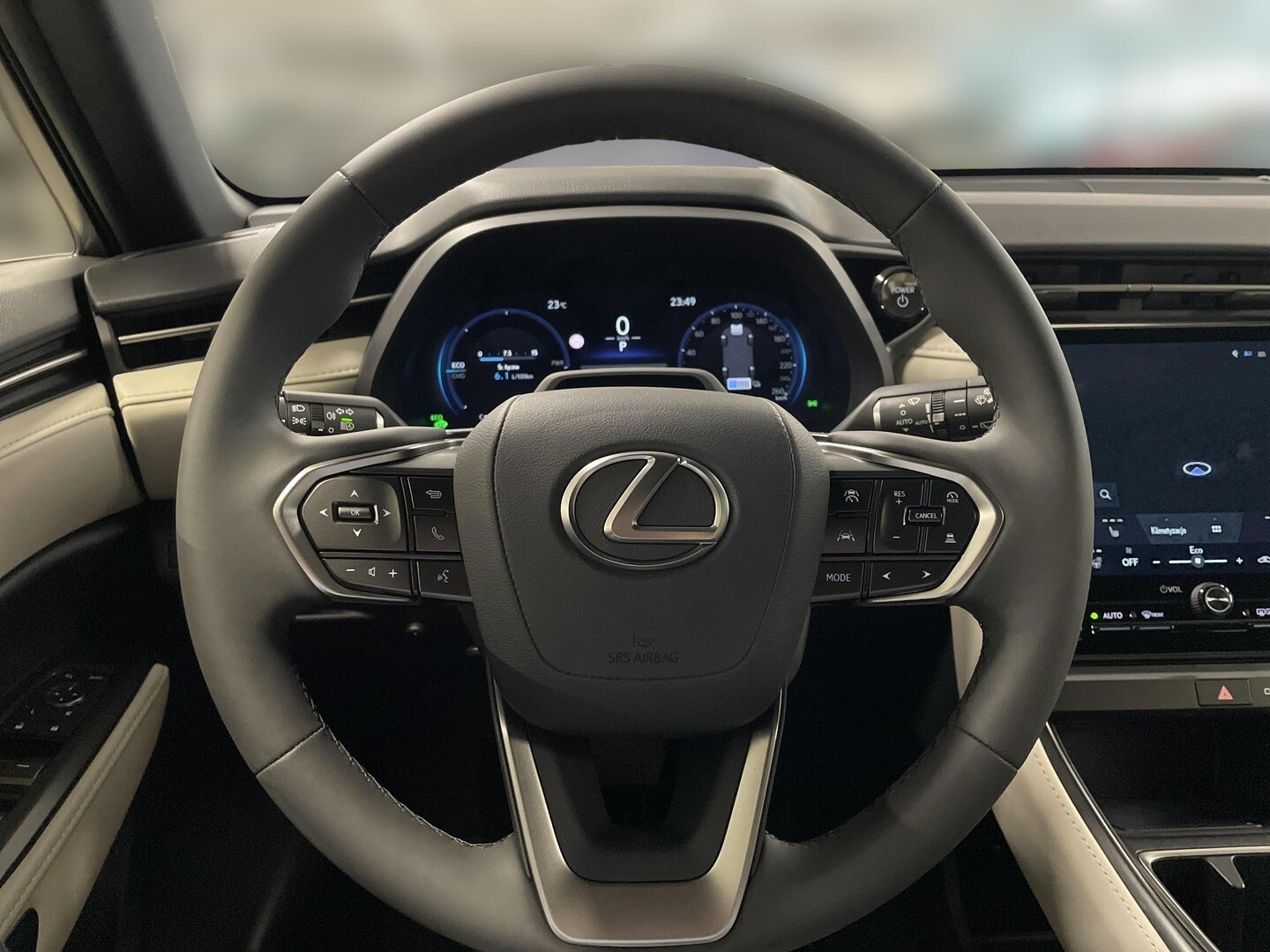 Lexus LBX