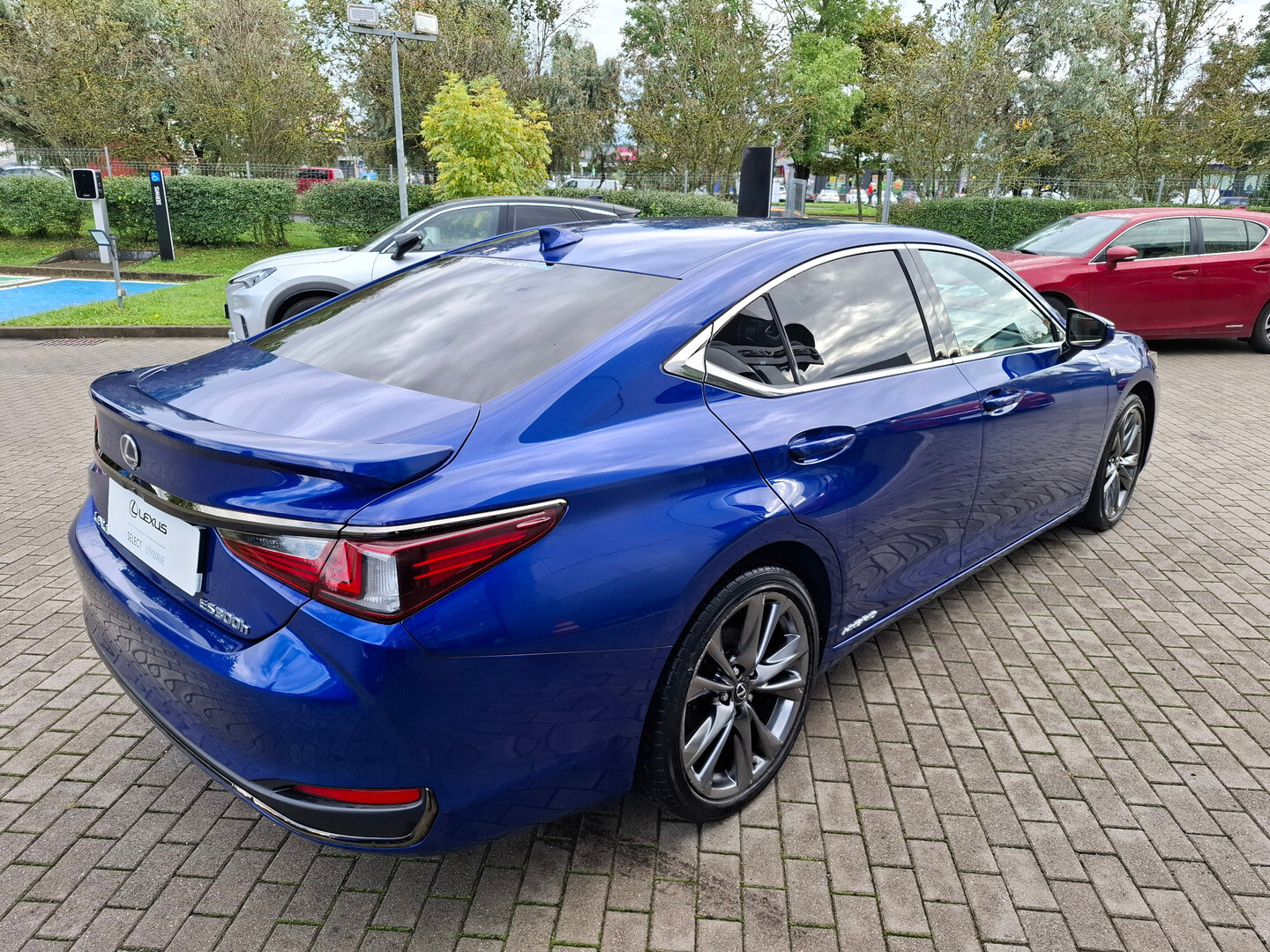 Lexus ES