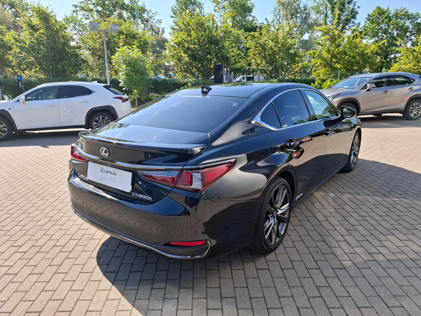Lexus ES