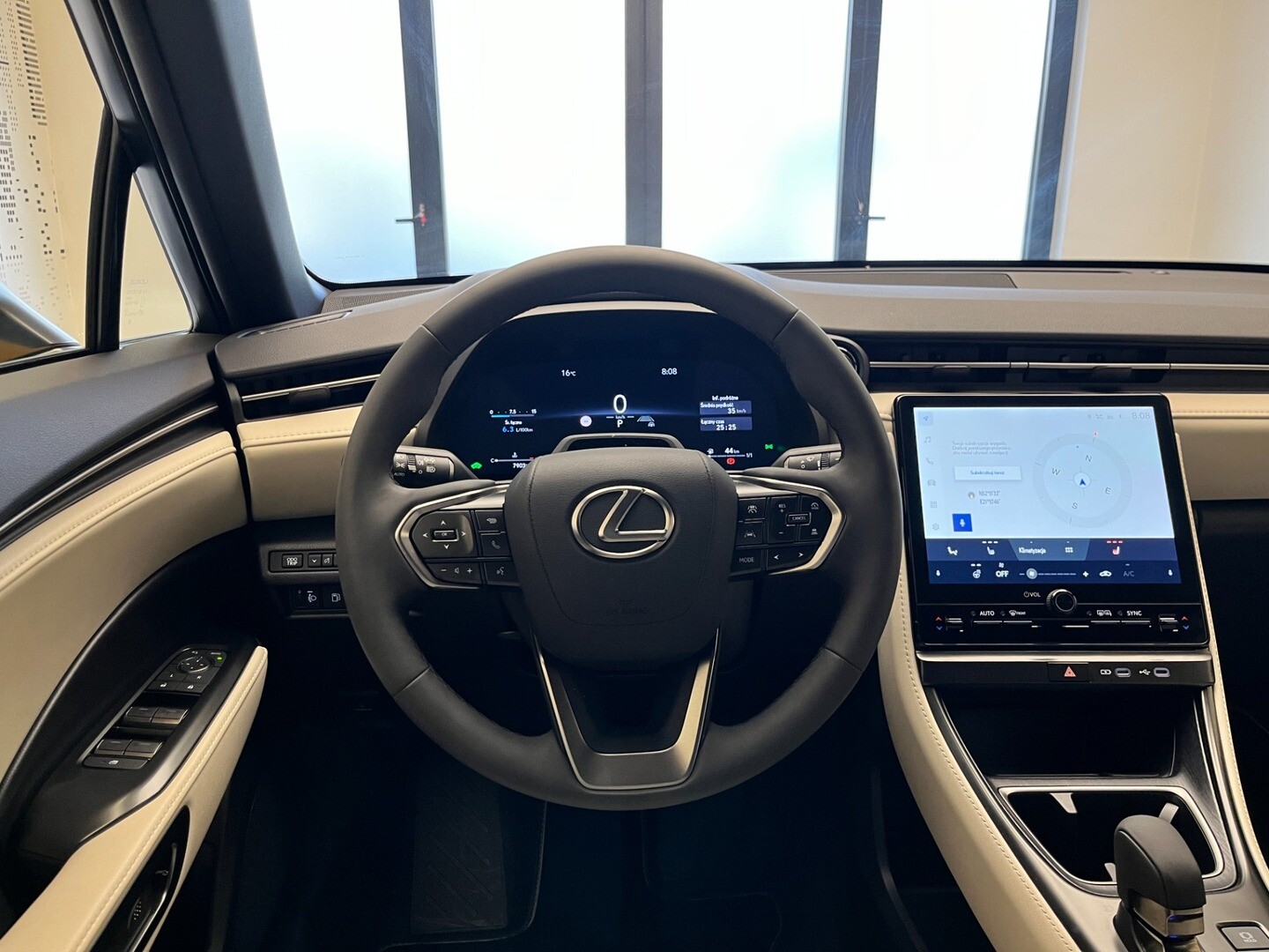 Lexus LBX