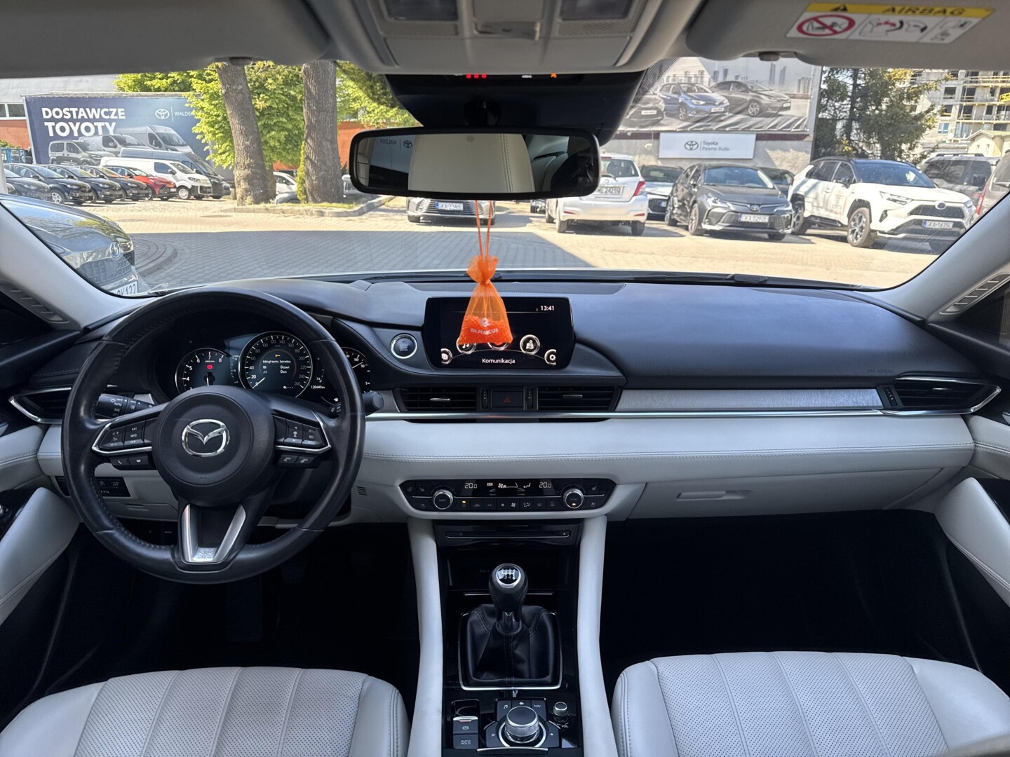 Mazda 6