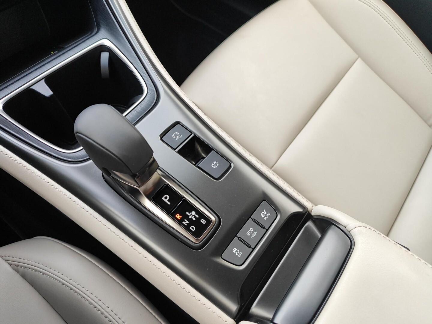 Lexus LBX