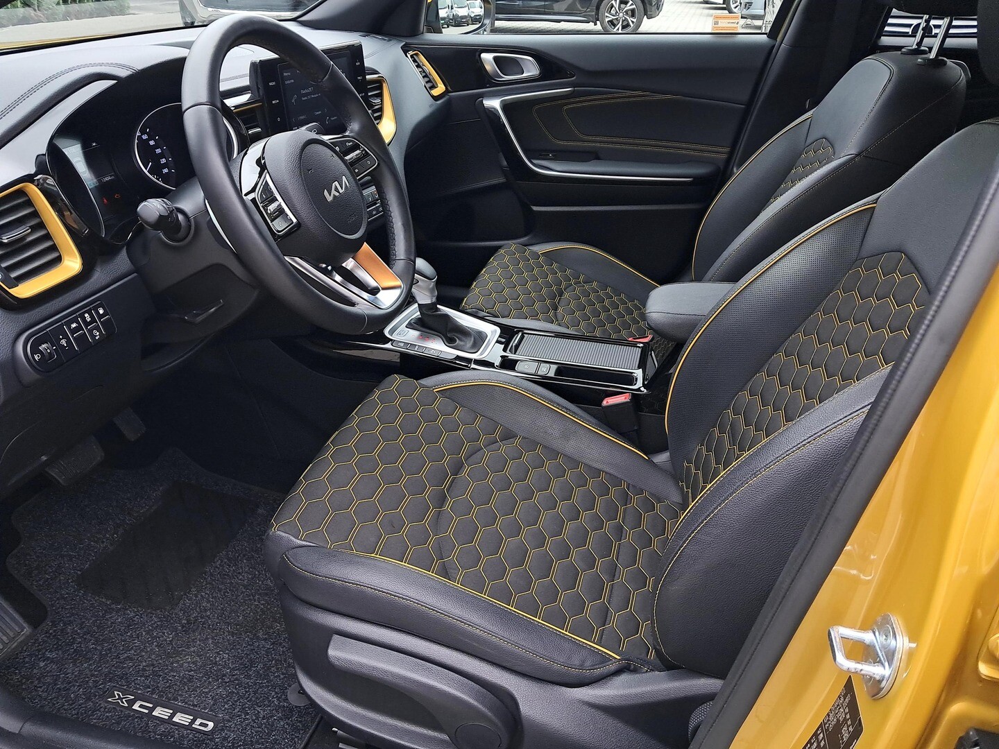Kia XCeed