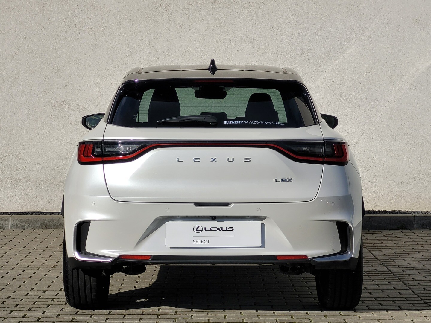 Lexus LBX