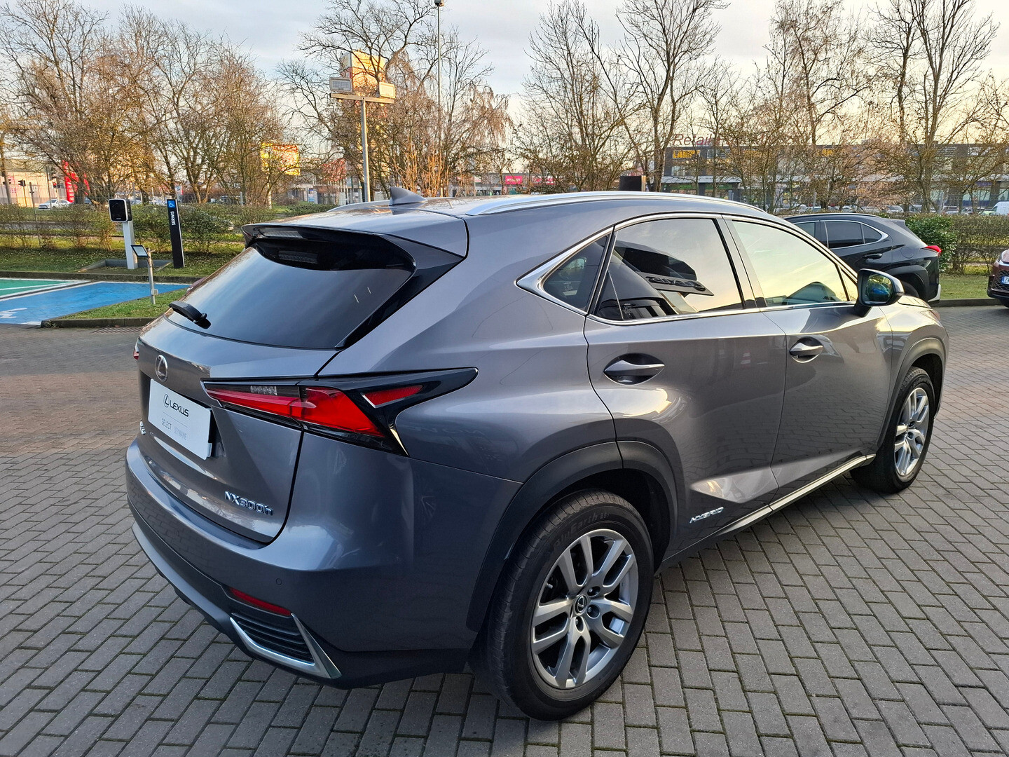 Lexus NX