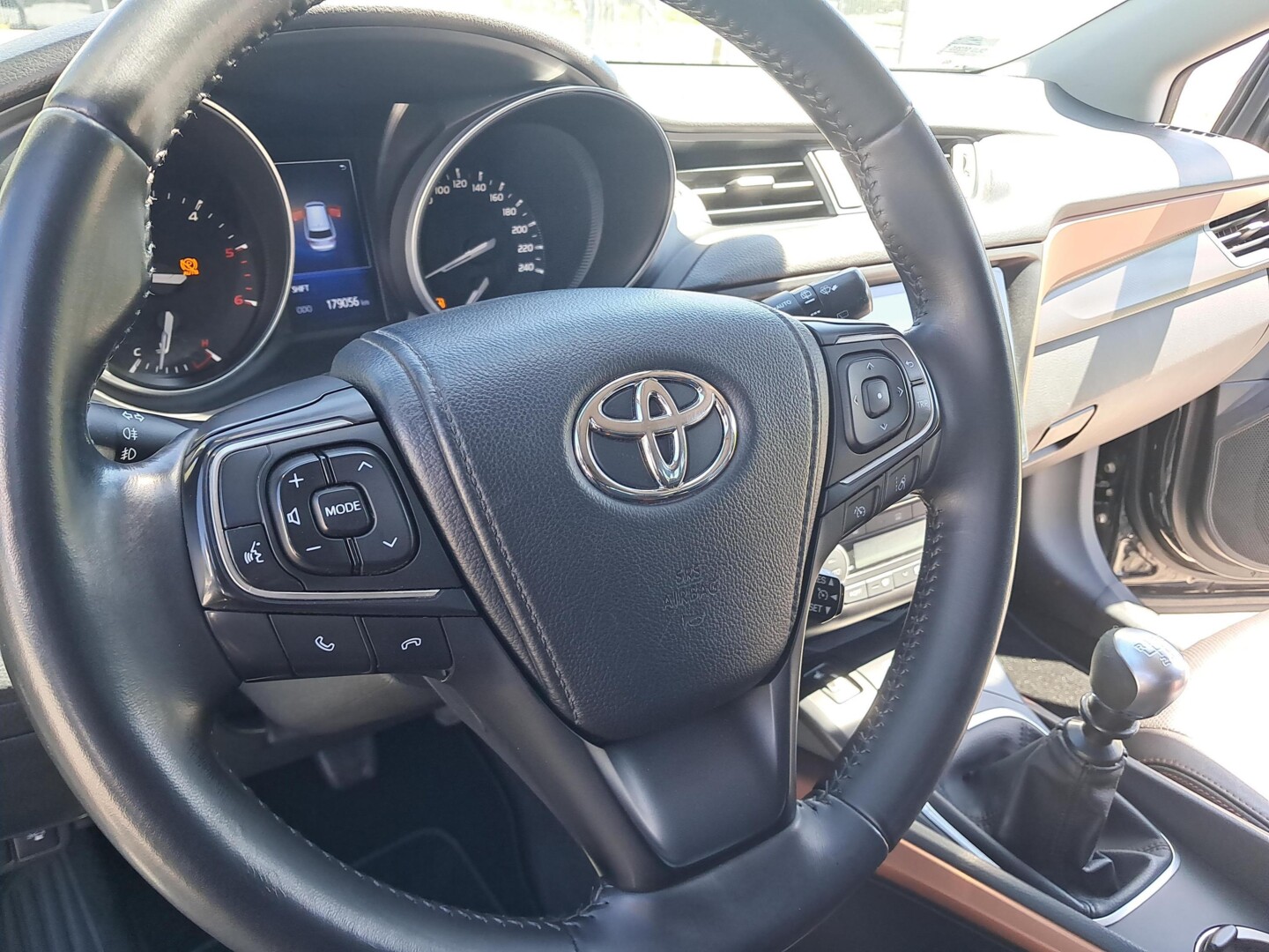 Toyota Avensis
