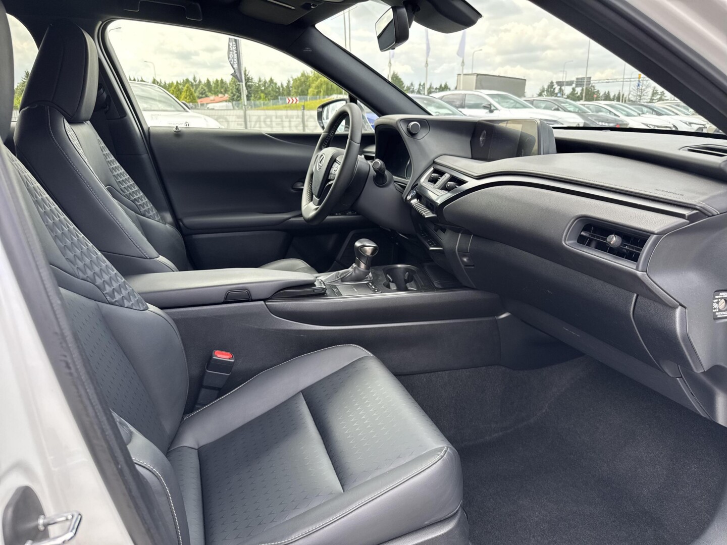 Lexus UX