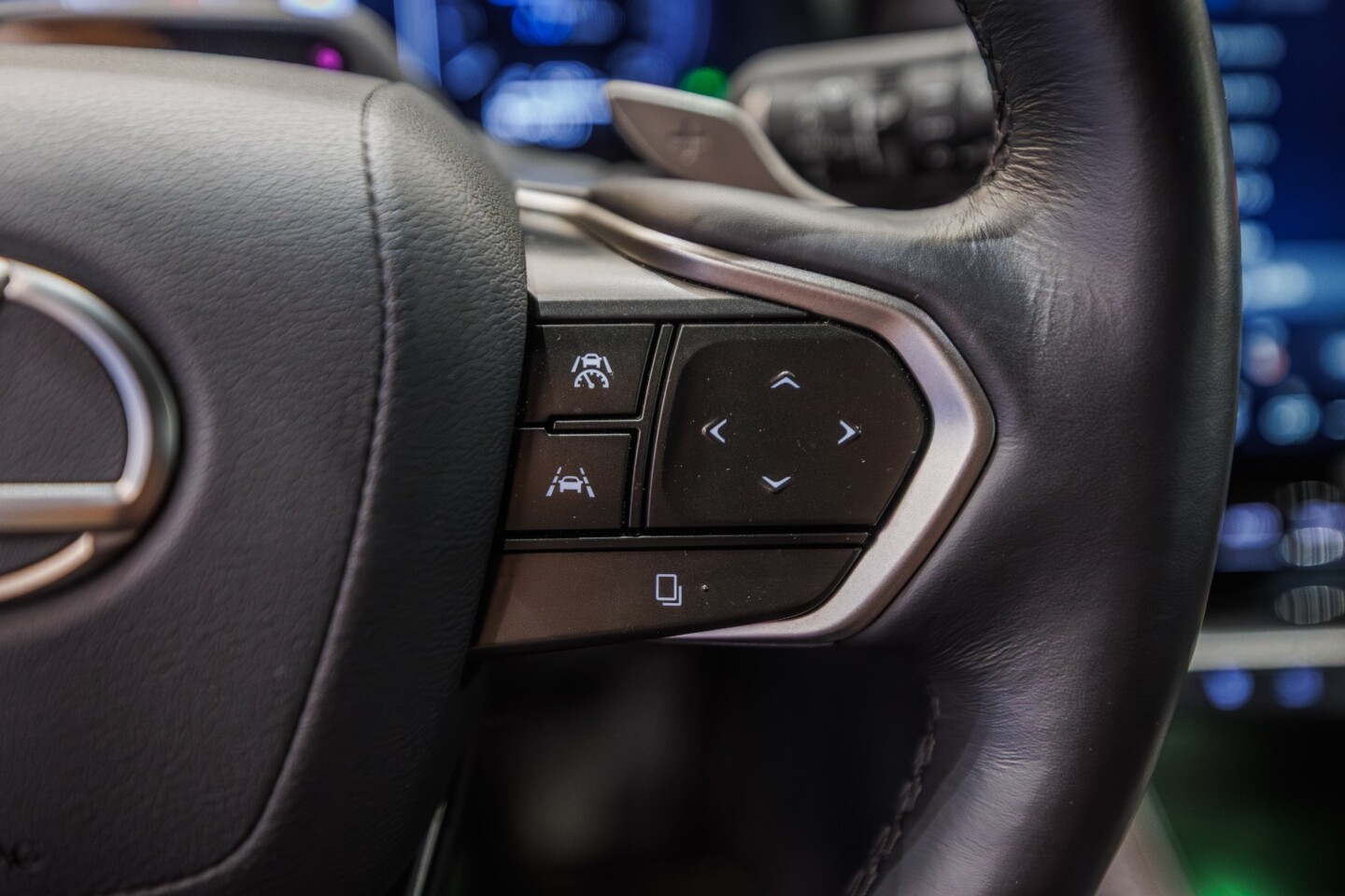 Lexus Inny