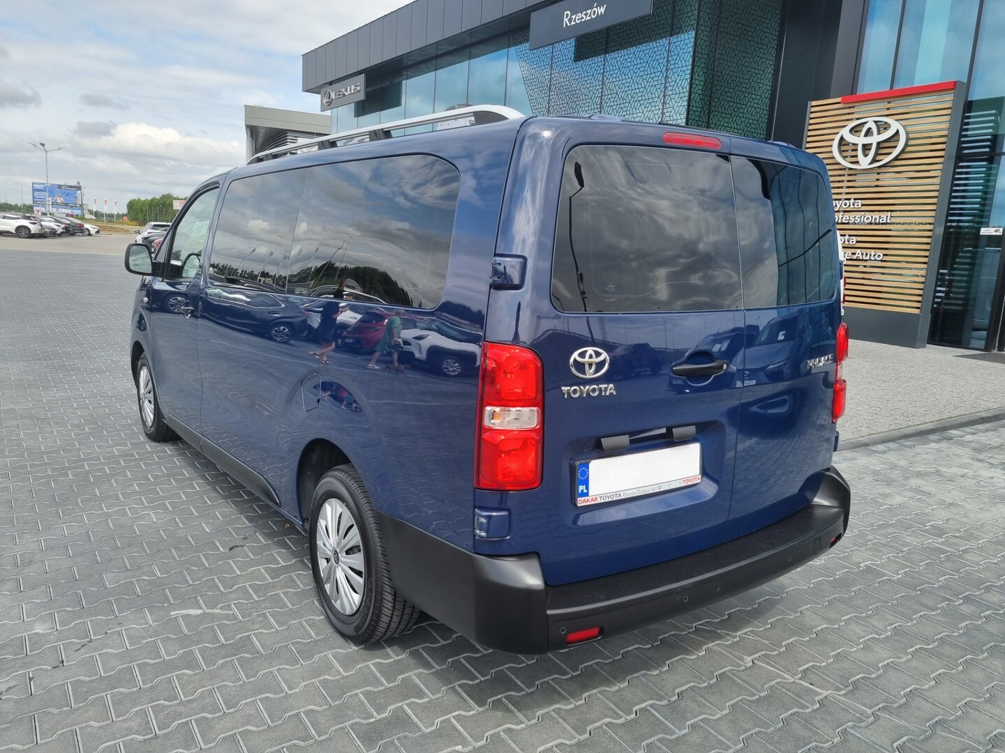 Toyota PROACE