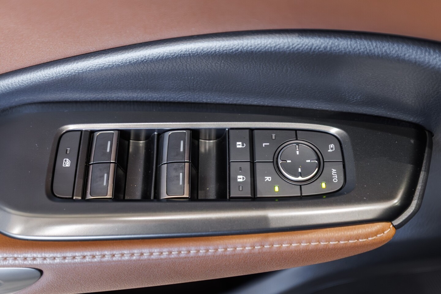 Lexus LBX