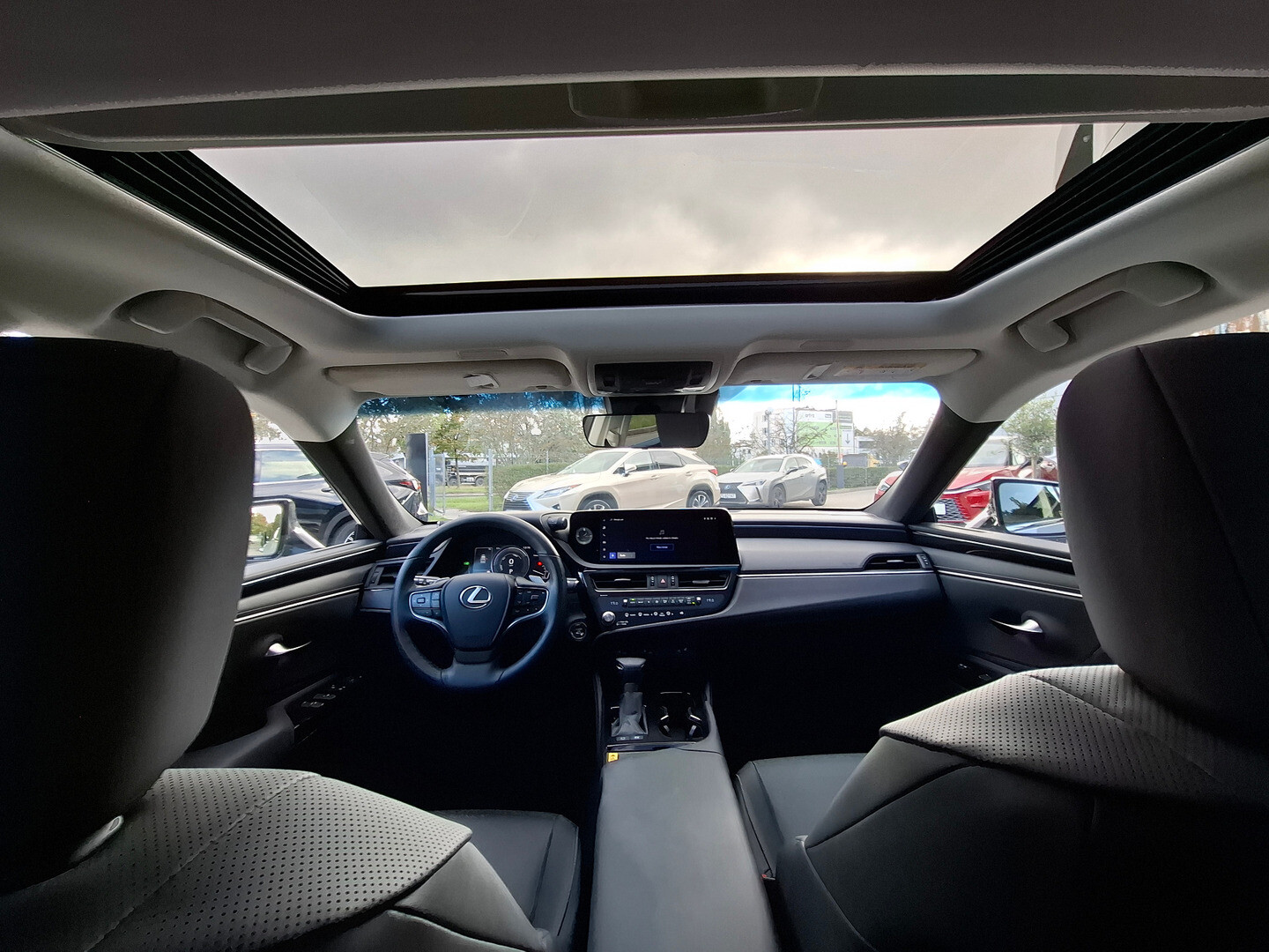 Lexus ES