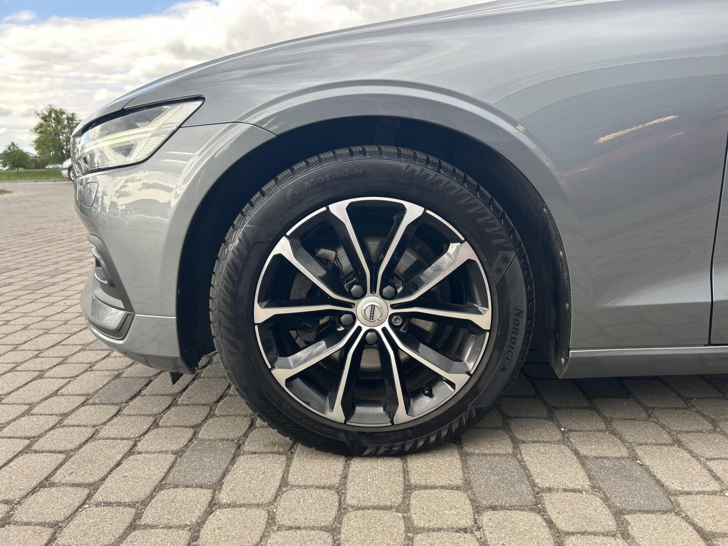 Volvo V60